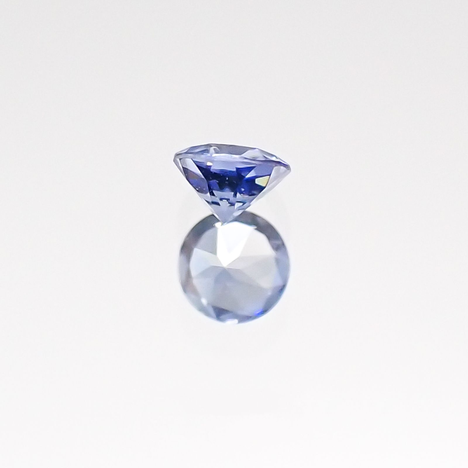 ベニトアイト アメリカ産 ルース 0.064ct[20117620]2.4×2.4mm前後