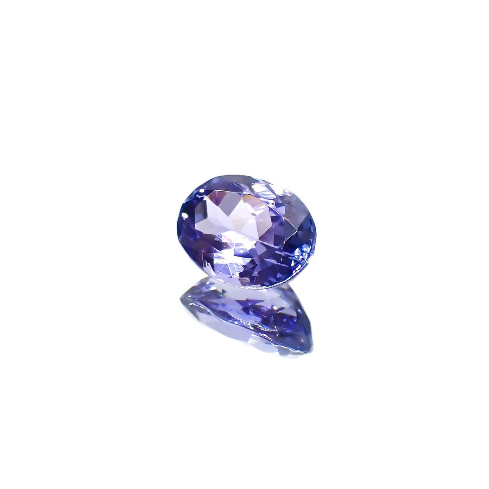 タンザナイト(宝石名タンザナイト)タンザニア産 0.84ct 識別済[230120206]6.8x5mm前後