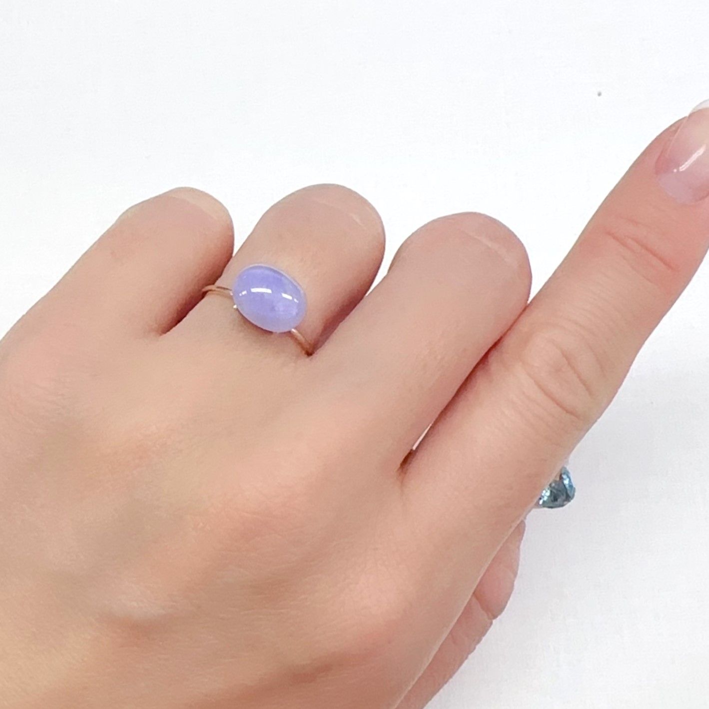 ラベンダー翡翠 ビルマ産 2.26ct[240326955]10.1x7.9mm前後
