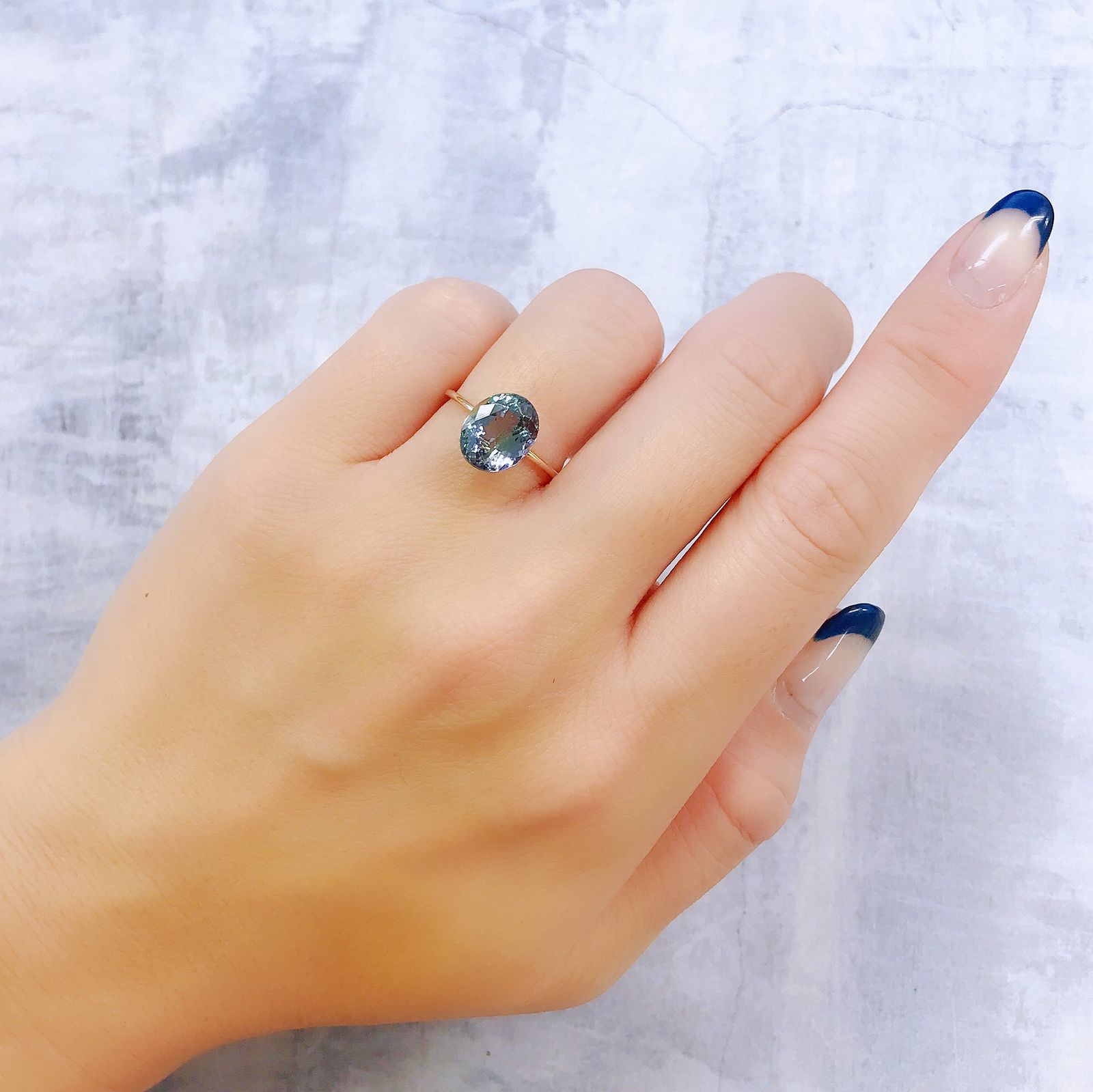 バイカラータンザナイト(宝石名ゾイサイト)タンザニア産 3.18ct 識別済[221119003]10x8.1mm前後