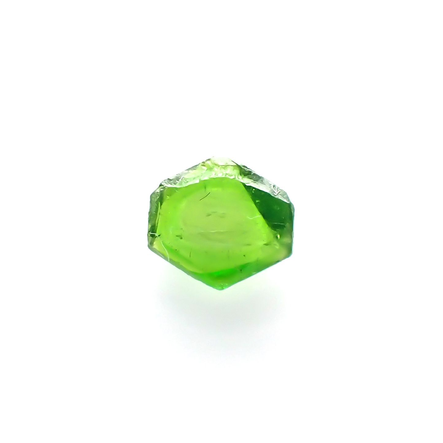 デマントイドガーネット 原石スライス(宝石名デマントイド・ガーネット) 0.27ct 識別済[210912779]4.6×3.9mm前後