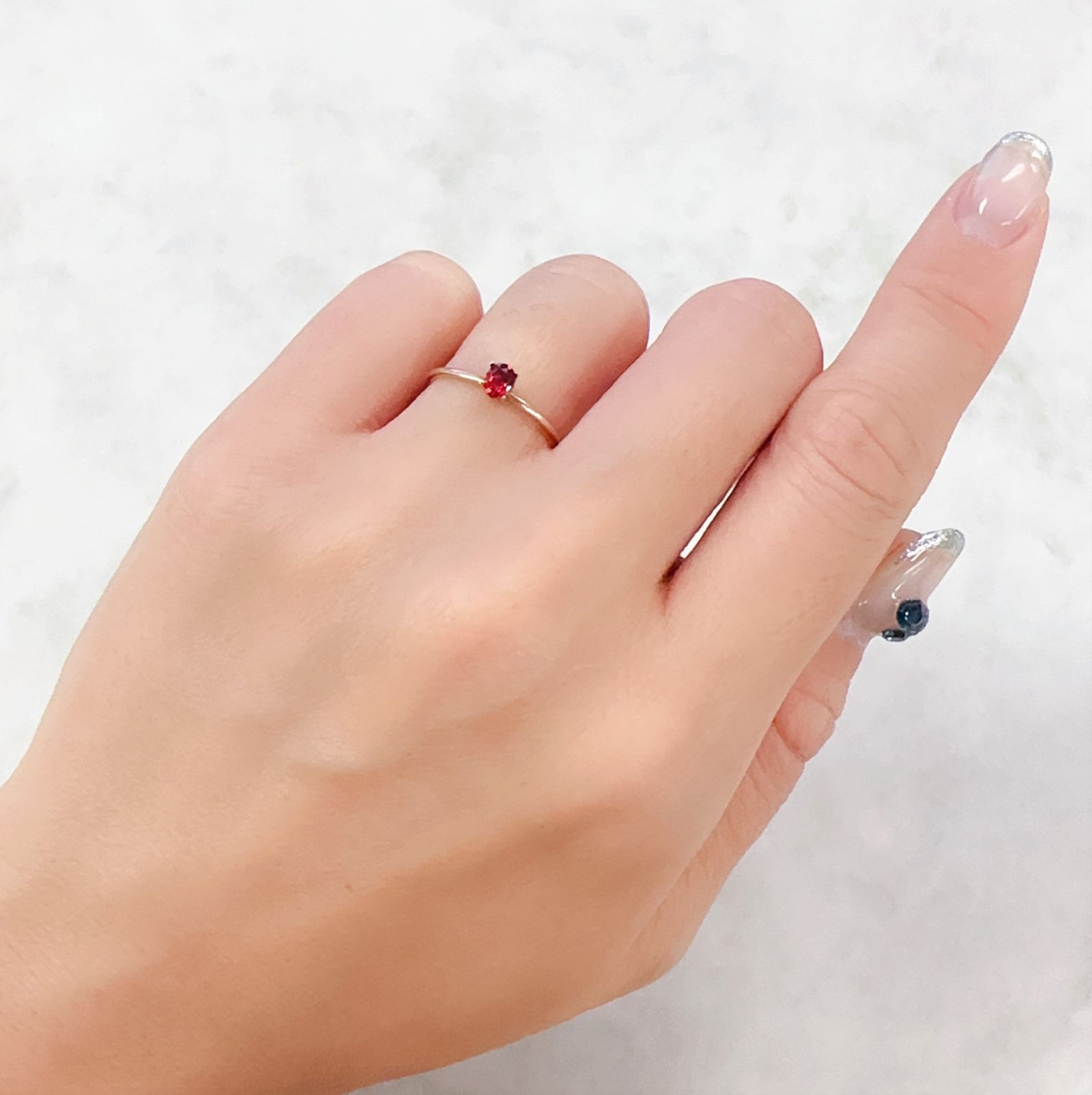 レッドスピネル ビルマ産 0.18ct[230722605]4x3mm前後
