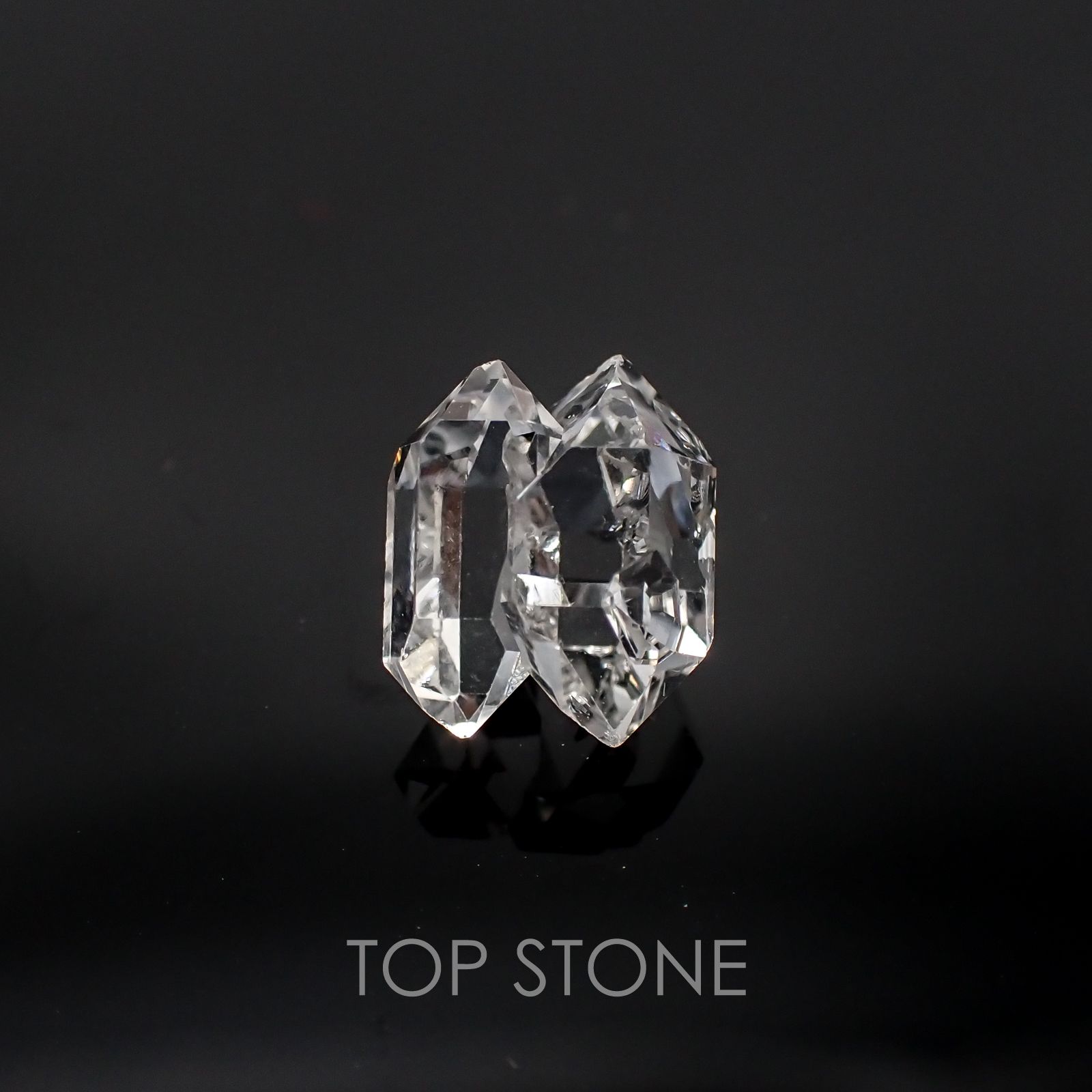 ハーキマーダイヤモンド アメリカ産 原石・結晶 3.32ct[20127558]10.3×8.3mm前後