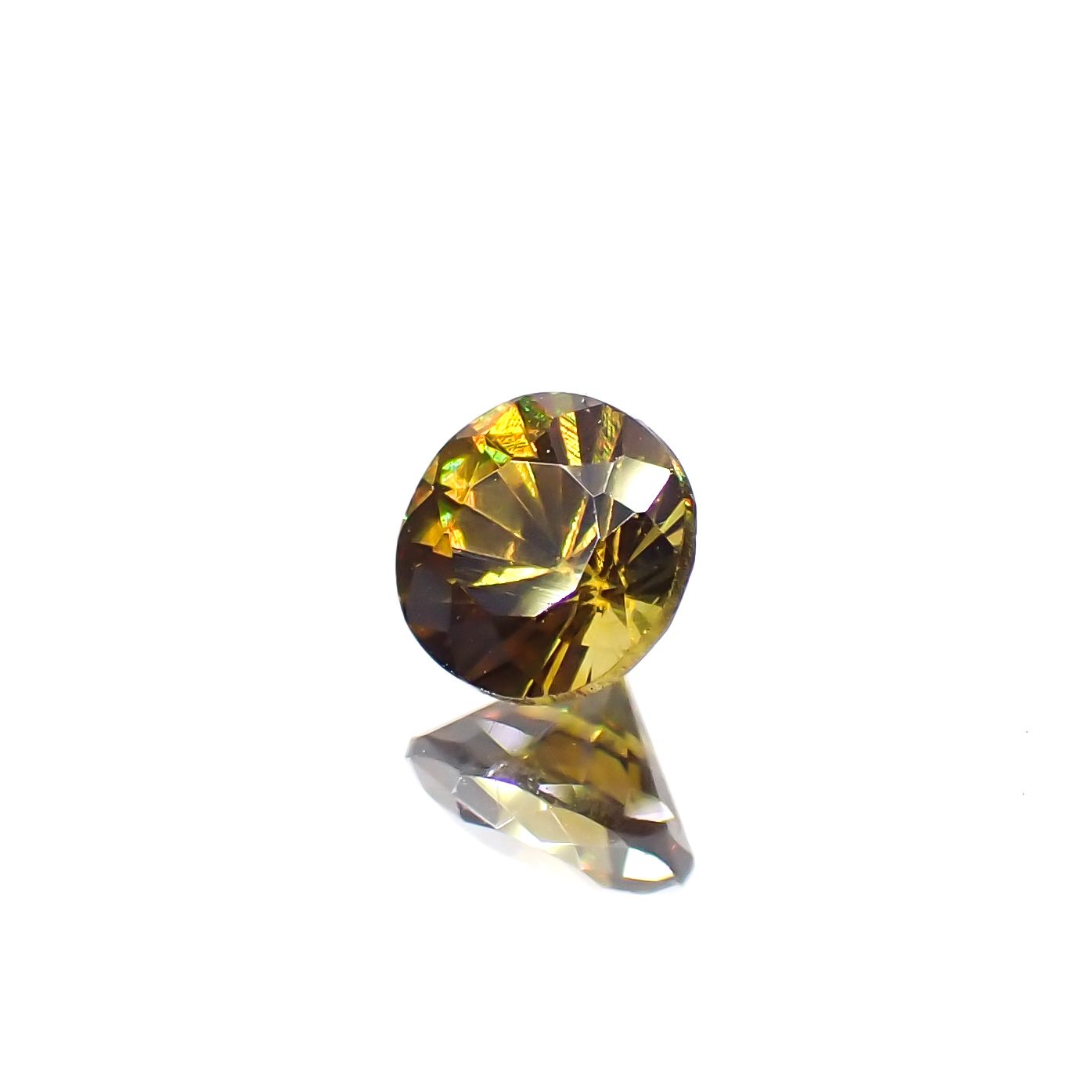 アンドラダイトグロッシュラーガーネット(宝石名アンドラダイト/グロッシュラー・ガーネット)ナミビア産 0.39ct 識別済[231224551]4.2x4.2mm前後