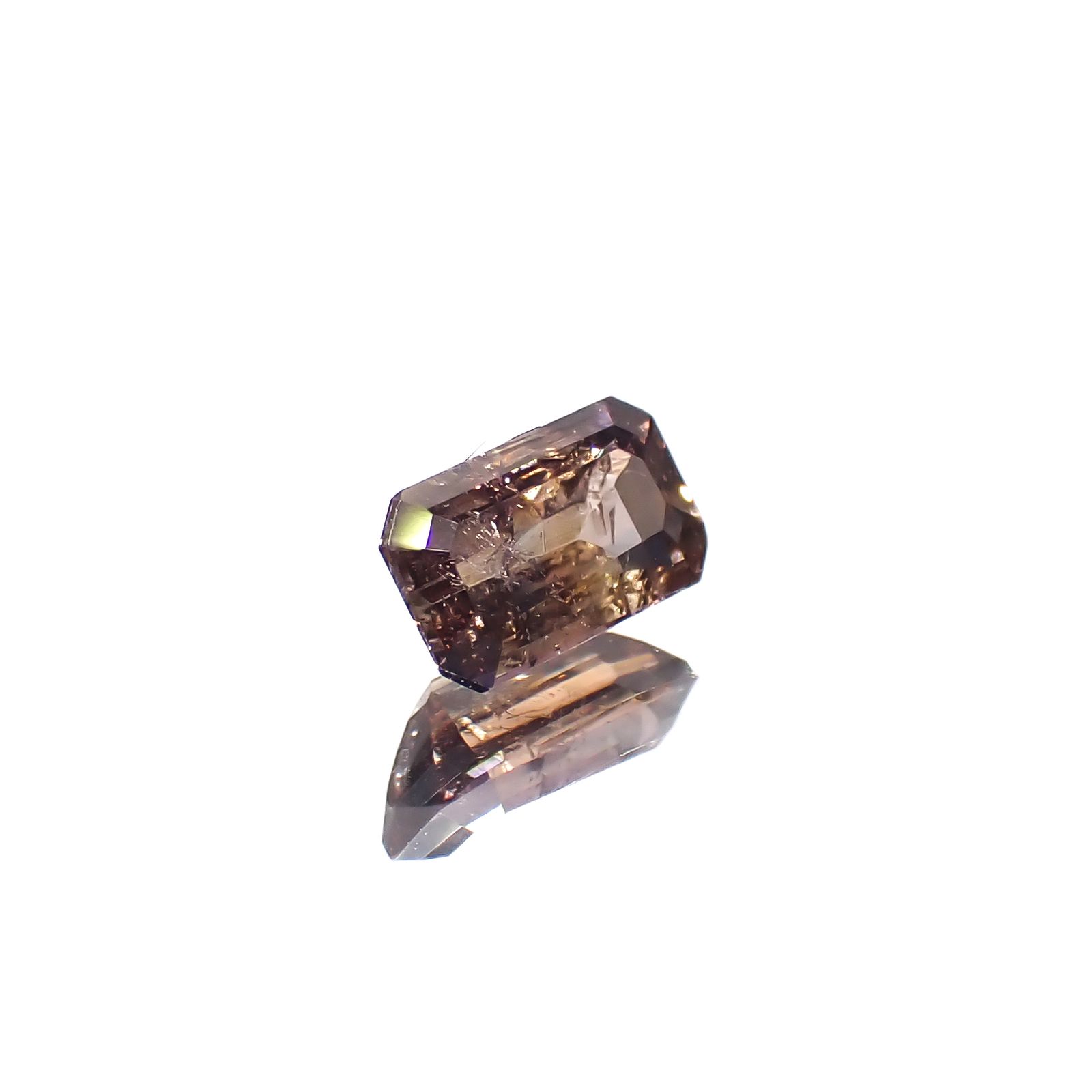 ブルーティントアキシナイト パキスタン産 0.39ct[240628351]5.5x3.1mm前後
