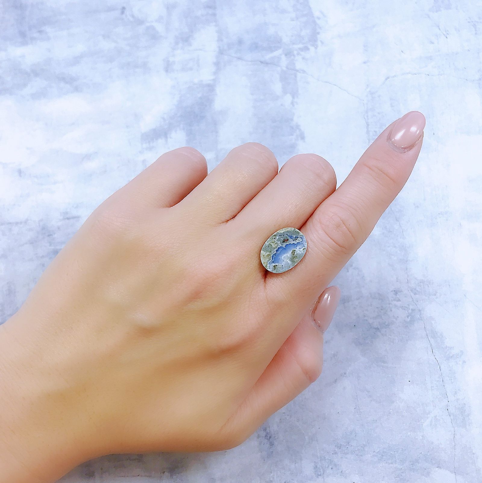 マトリックスブルーオパール アメリカ・オレゴン州産 3.30ct[221219386]15.3x11.3mm前後