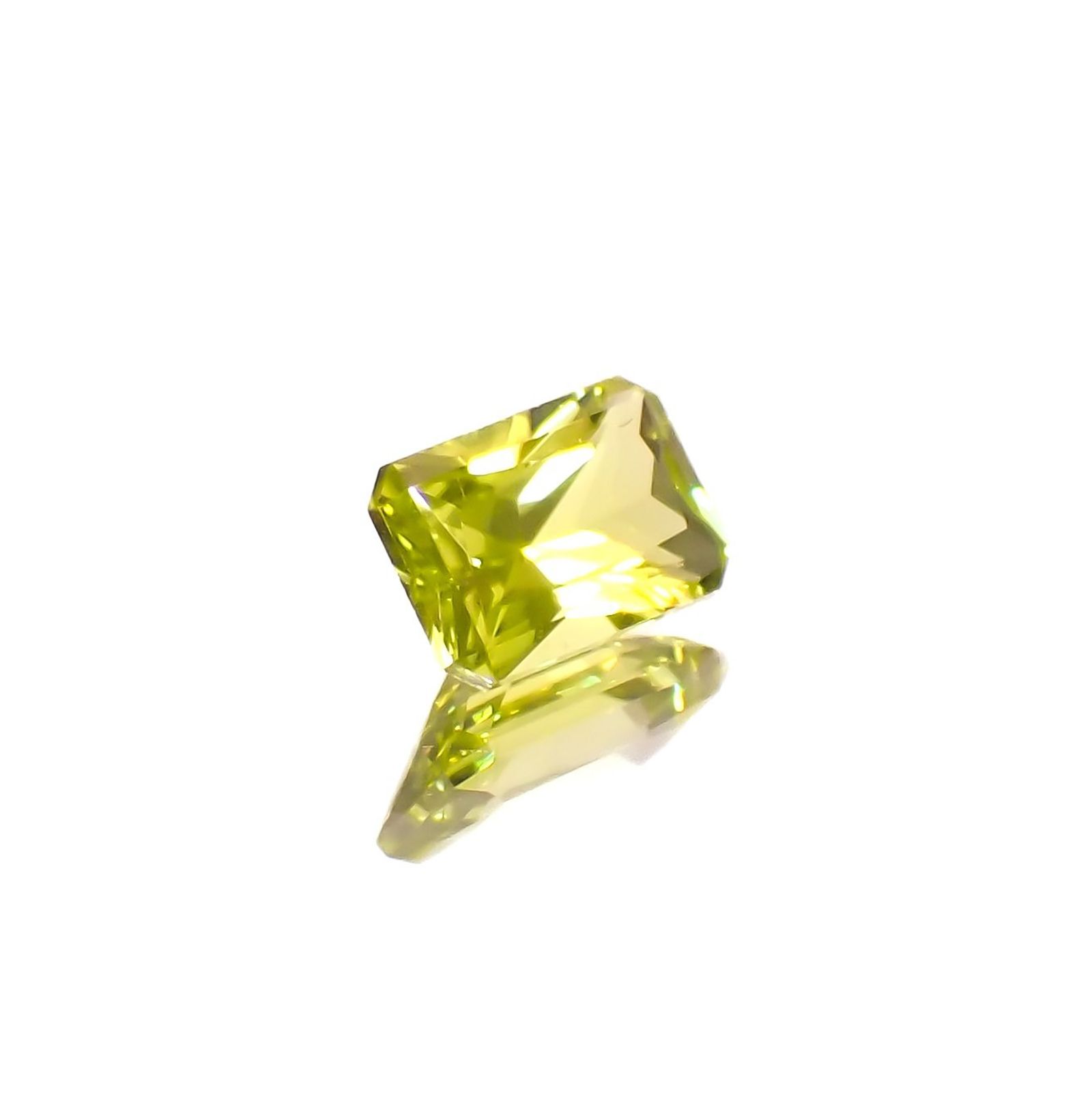 カナリートルマリン ザンビア・カナリー鉱山産 0.50ct / 6x3.8mm前後 [260223138]