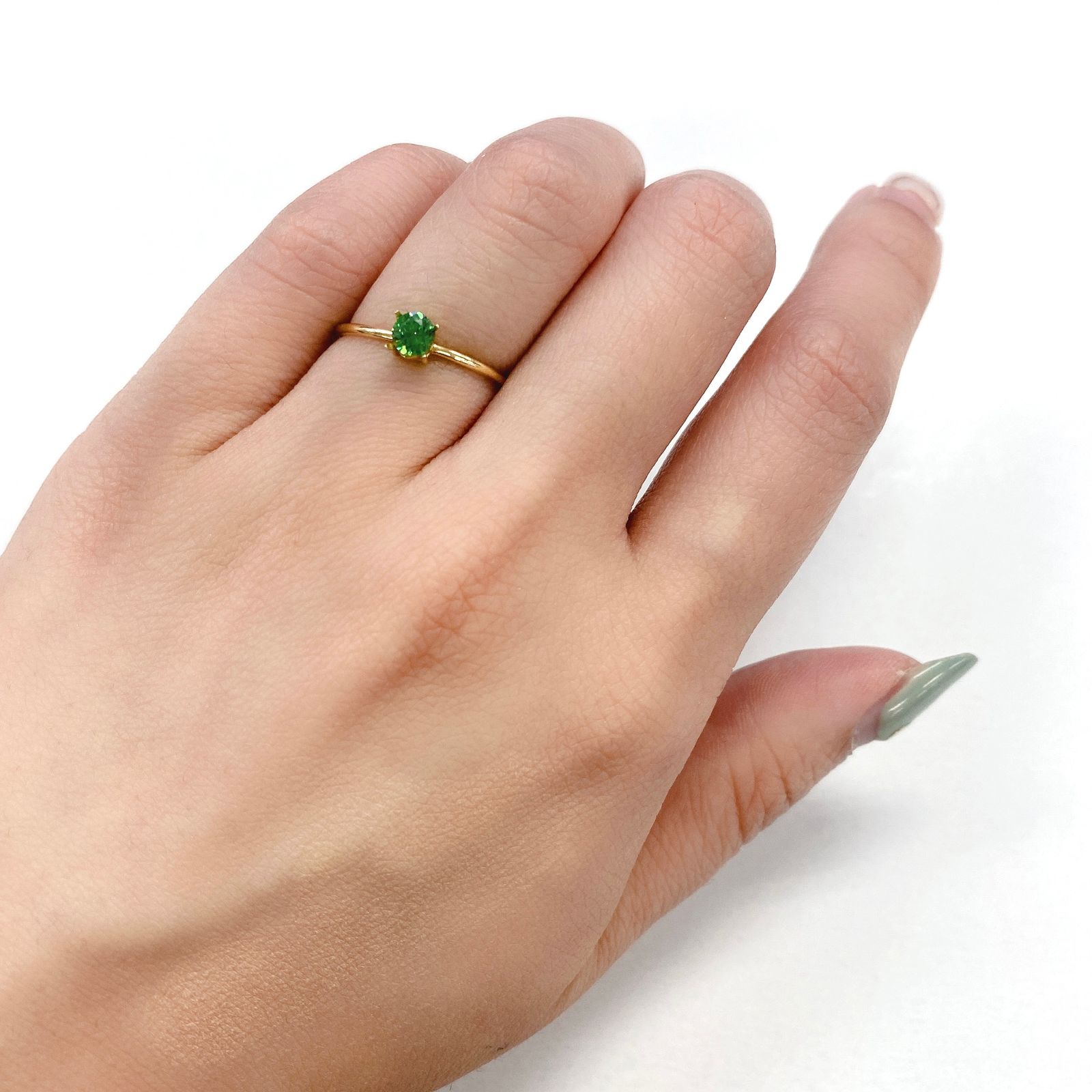 デマントイドガーネット(宝石名デマントイド・ガーネット) ロシア産 0.314ct ソ付(彩珠)[21049774]4×4mm前後
