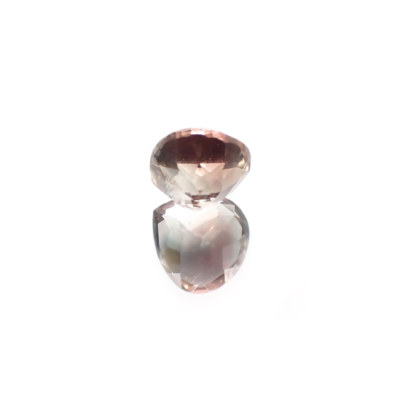 バイカラーオレゴンサンストーン(宝石名バイカラー・ラブラドライト) アメリカ・オレゴン州産 1.099ct ソ付(彩珠)[210711953]6.9×6.8mm前後