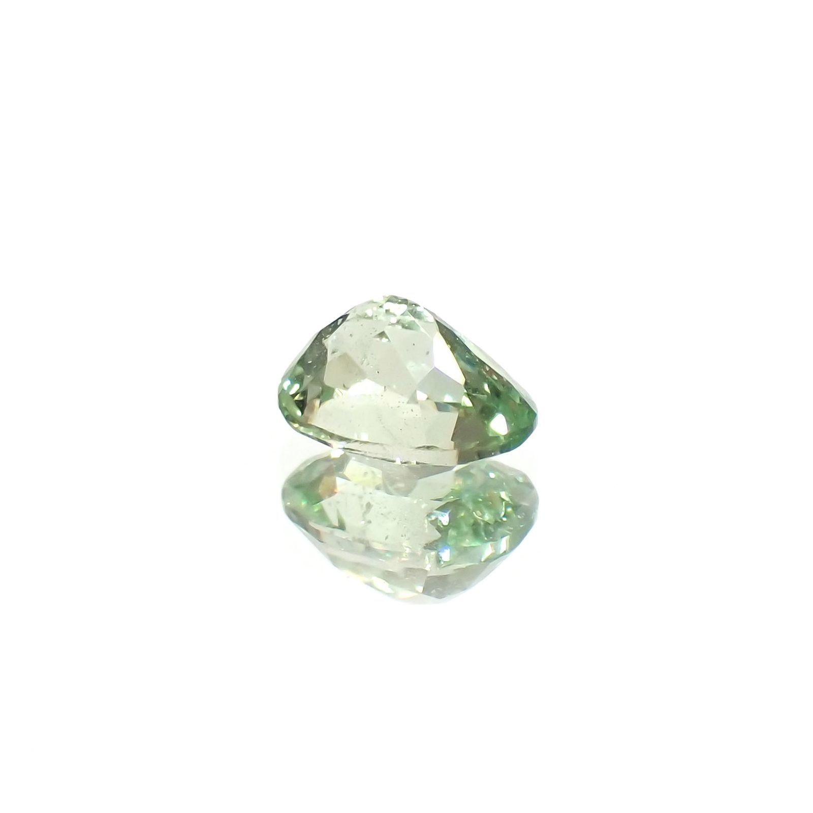 バナジウムコーネルピン(宝石名コーネルピン)タンザニア・タンガ州産 識別済 0.55ct / 5.6x4.3mm前後 [230521916]