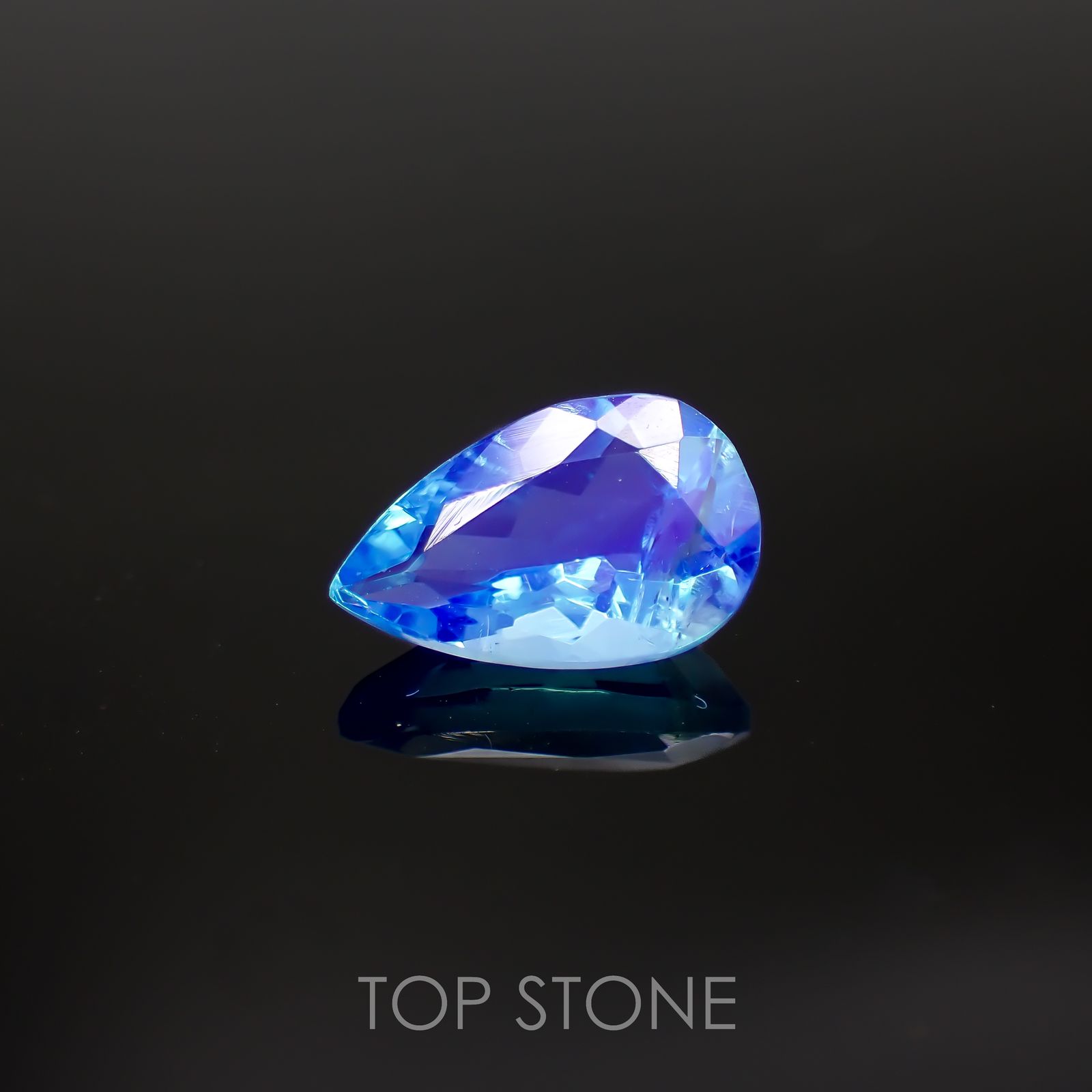フローライト フルオレッセンス イギリス・ロジャリー鉱山産 2.49ct[220716925]11.2x7.1mm前後