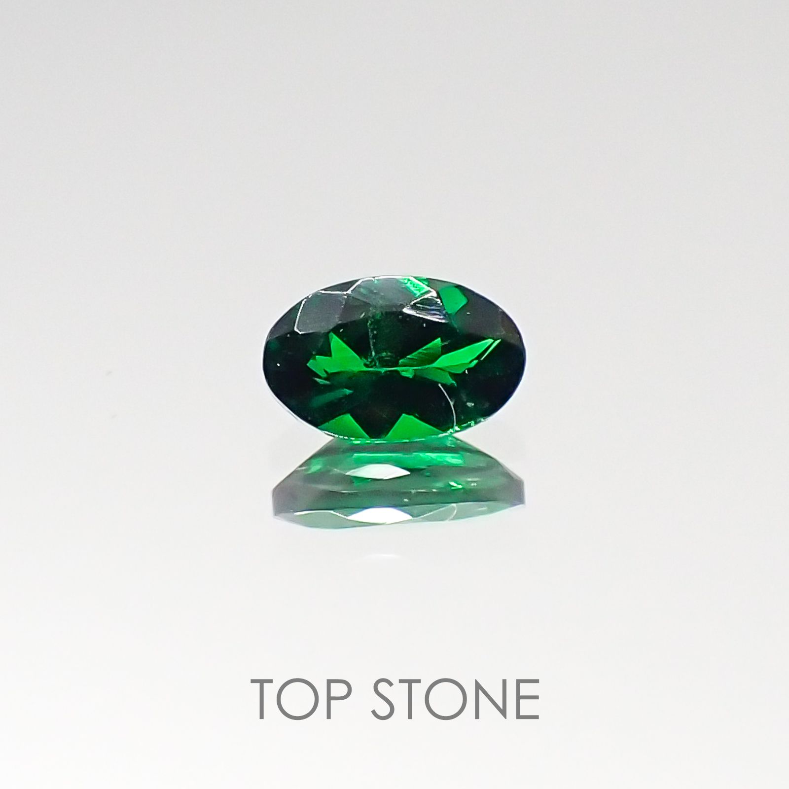 ツァボライト(宝石名グリーン グロッシュラー・ガーネット) タンザニア産 0.23ct 識別済[20095722]4.8×3mm前後