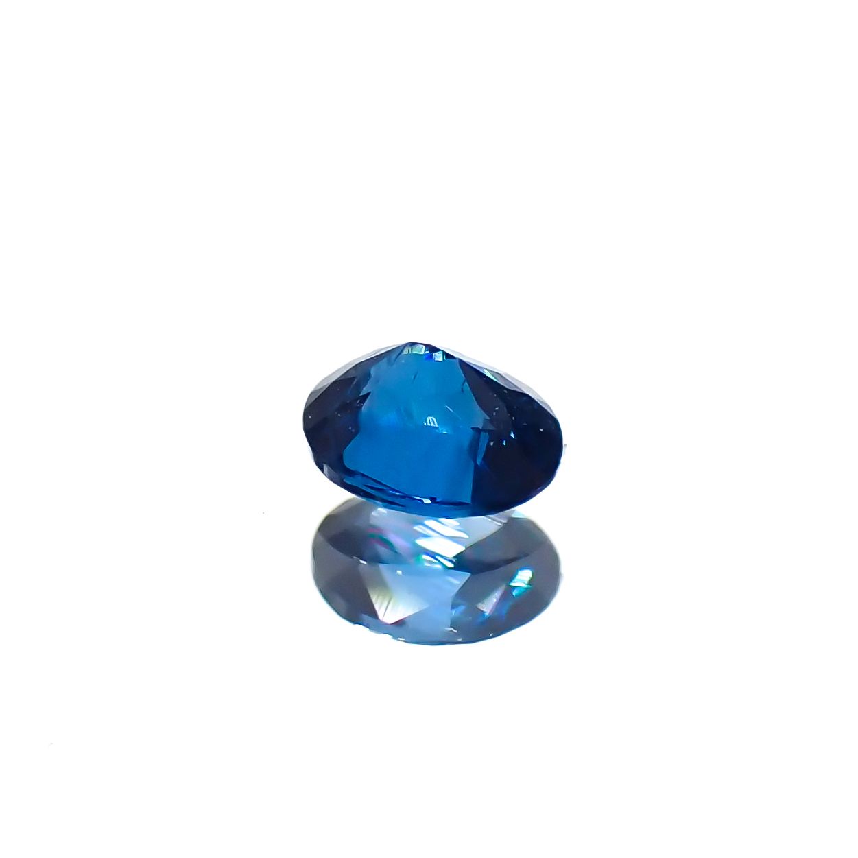 コバルトブルースピネル(宝石名ブルー・スピネル)タンザニア産 0.124ct ソ付(日独)[231225079]3.29x2.74mm前後