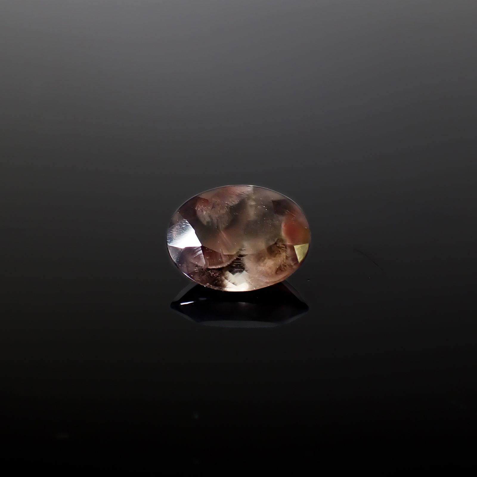 ポンポンクォーツ ブラジル産 5.15ct / 13.6x10.6mm前後 [260331908]