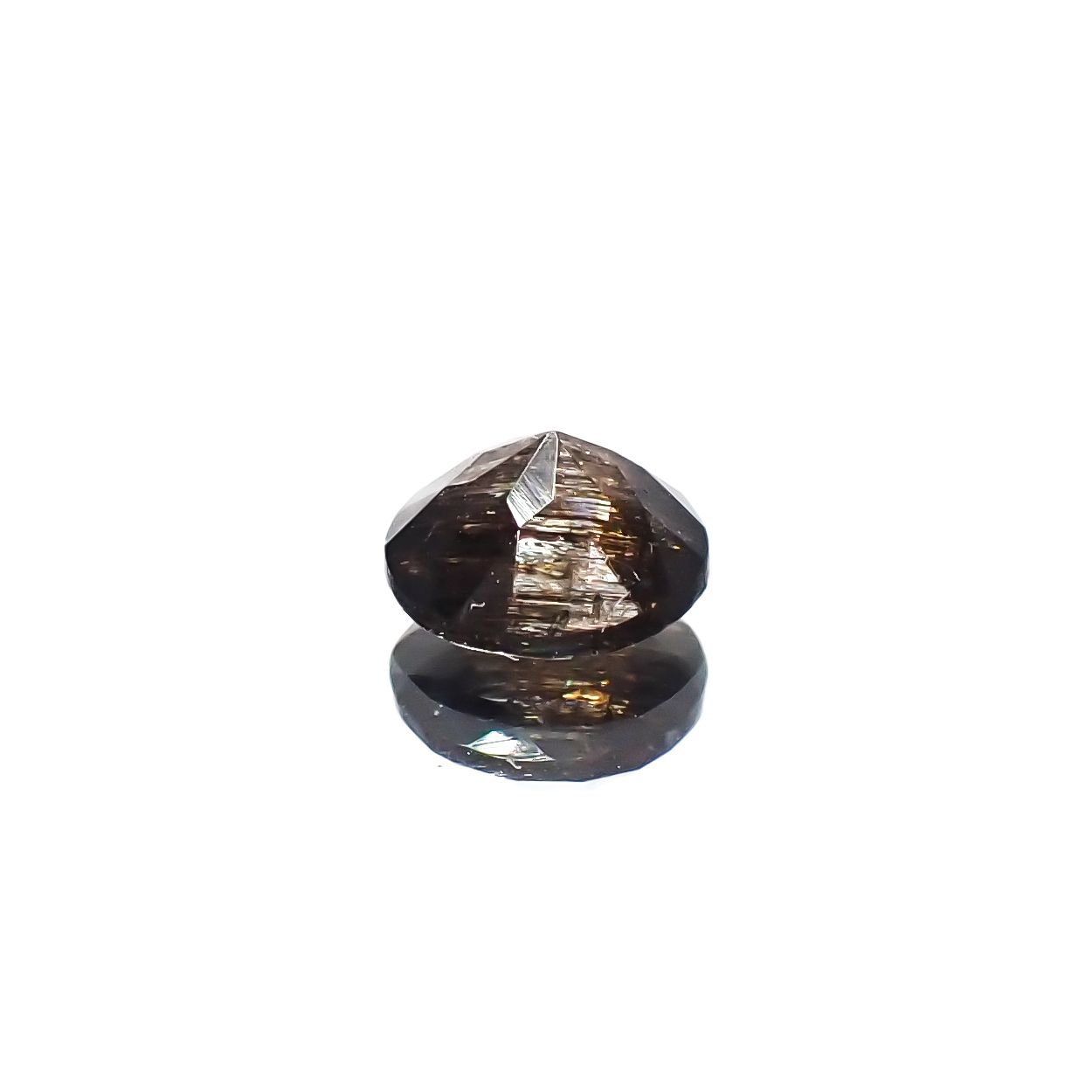 レインボースキャポライト ブラジル産 0.37ct[240326856]5x5mm前後