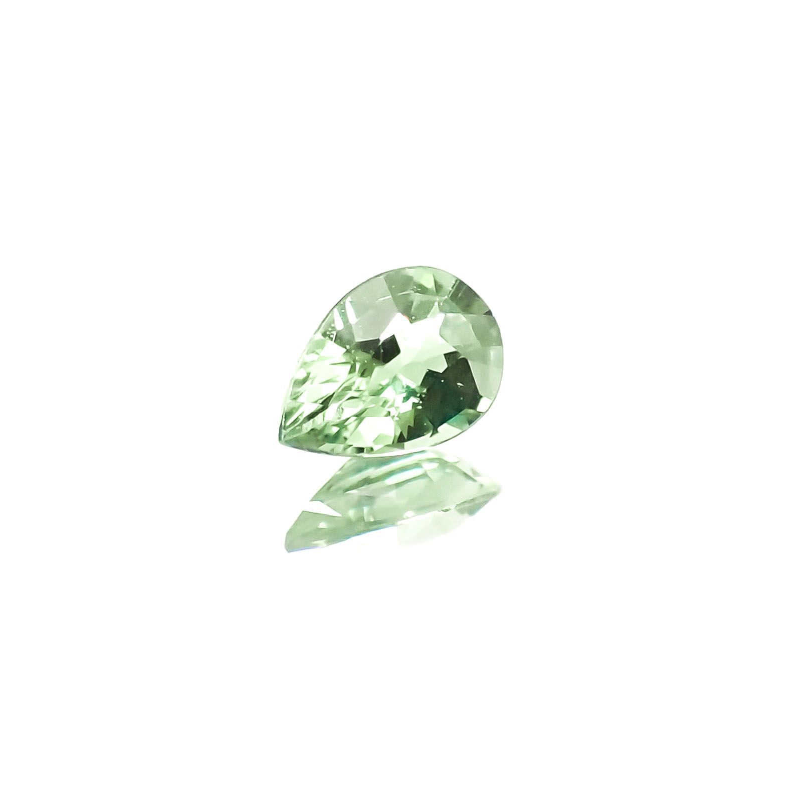 アレキサンドライト マダガスカル産 ルース 0.19ct[20106991]4.4×3mm前後
