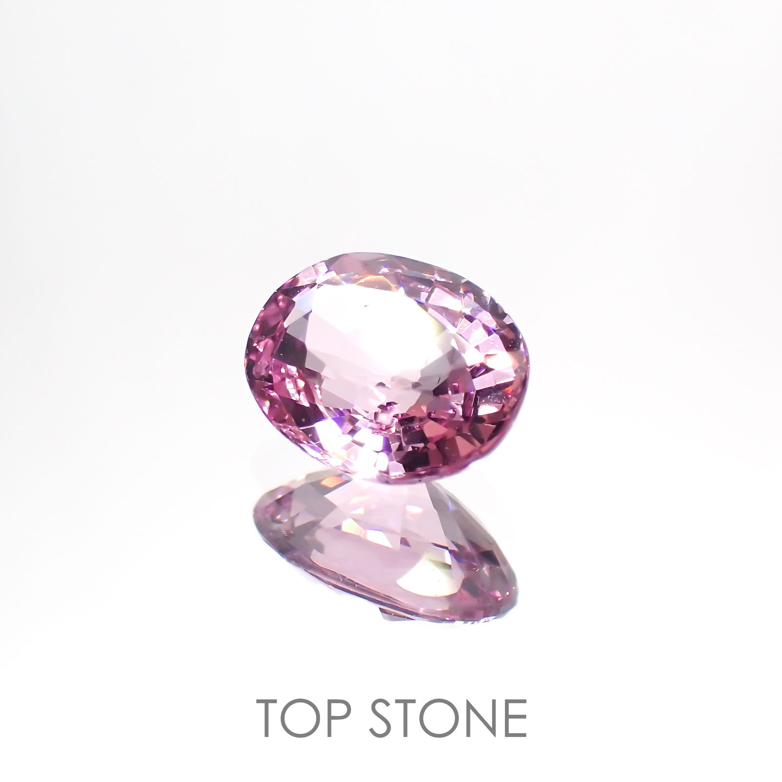 ピンクスピネル(宝石名ピンク・スピネル) タンザニア産 1.24ct 識別済[20106538]7.4×5.8mm前後