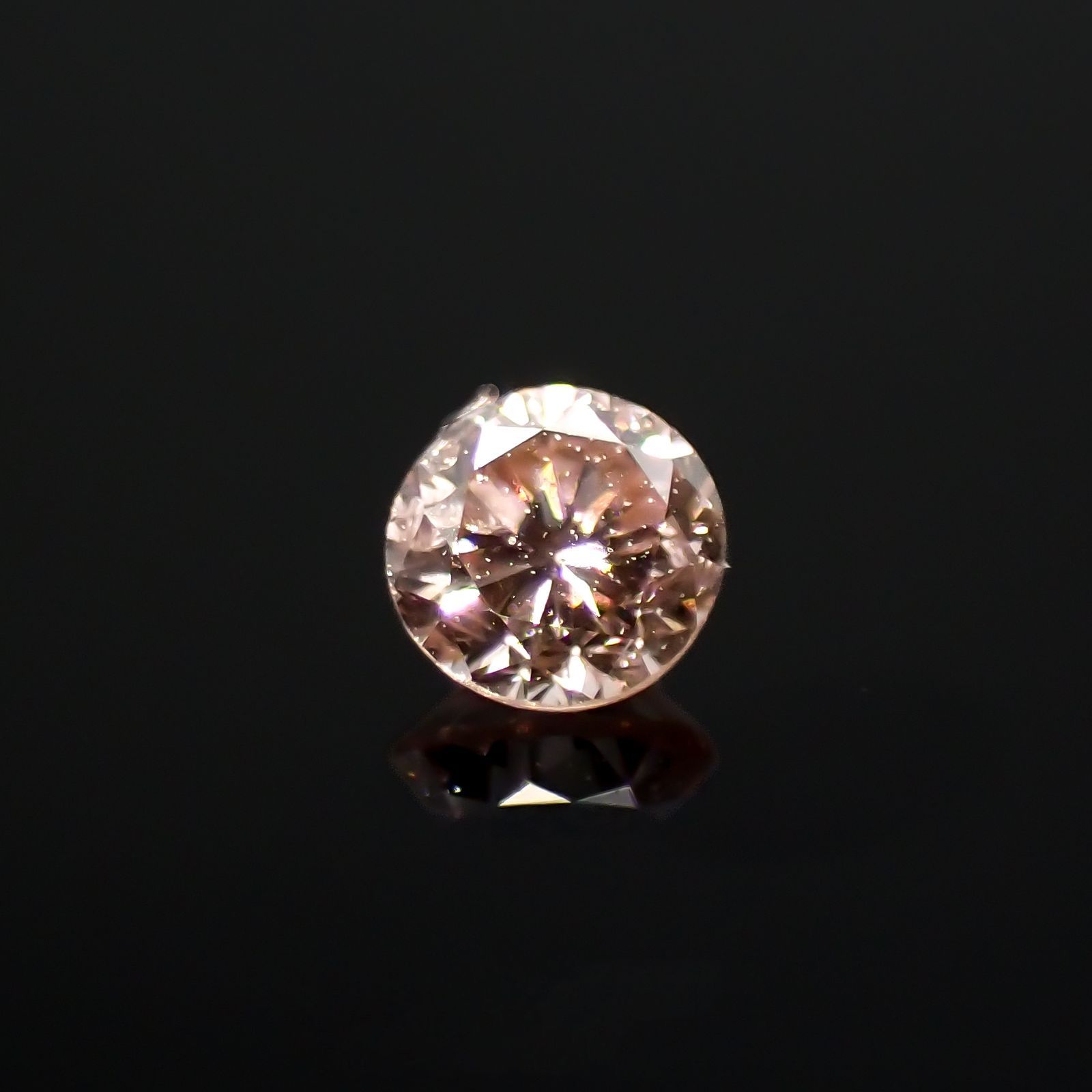 ピンクダイヤモンド (宝石名ダイアモンド)SI-2 / FANCY ORANGY PINK 0.048ct ソ付(CGL)[220716968]2.17x2.25mm前後