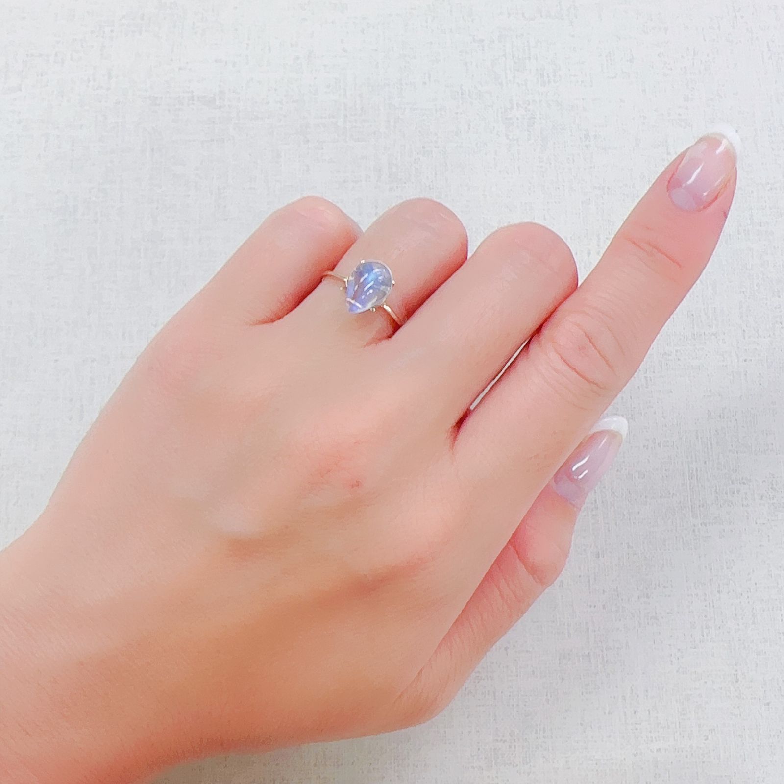 ブルームーンストーン インド産 1.58ct[230522069]10x7mm前後