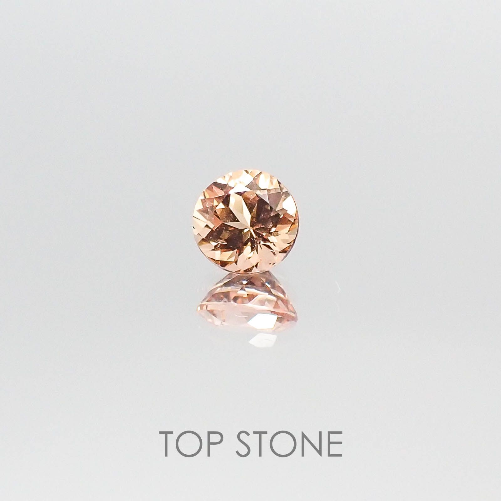 インペリアルトパーズ ブラジル産 ルース 0.48ct[20084381]4.6×4.6mm前後