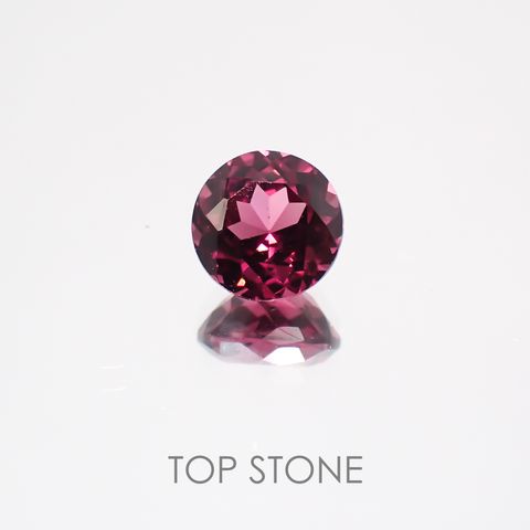 カラーチェンジマラヤガーネット(宝石名ガーネット) タンザニア産 1.17ct 識別済[21059661]6.1×6.1mm前後