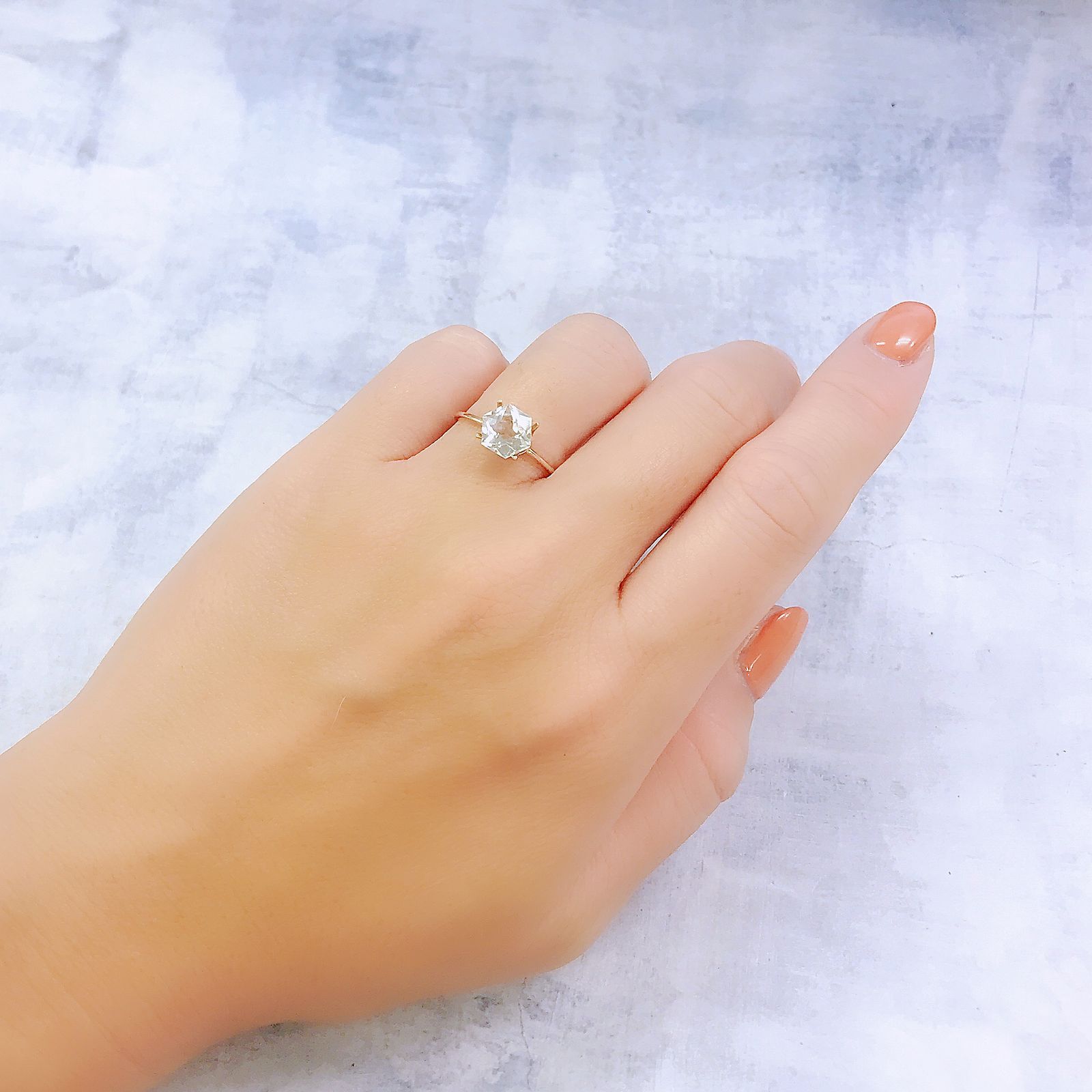 ◇ヘキサゴンカット◇ホワイトトパーズ ブラジル産 1.78ct[221018497]7x7mm前後