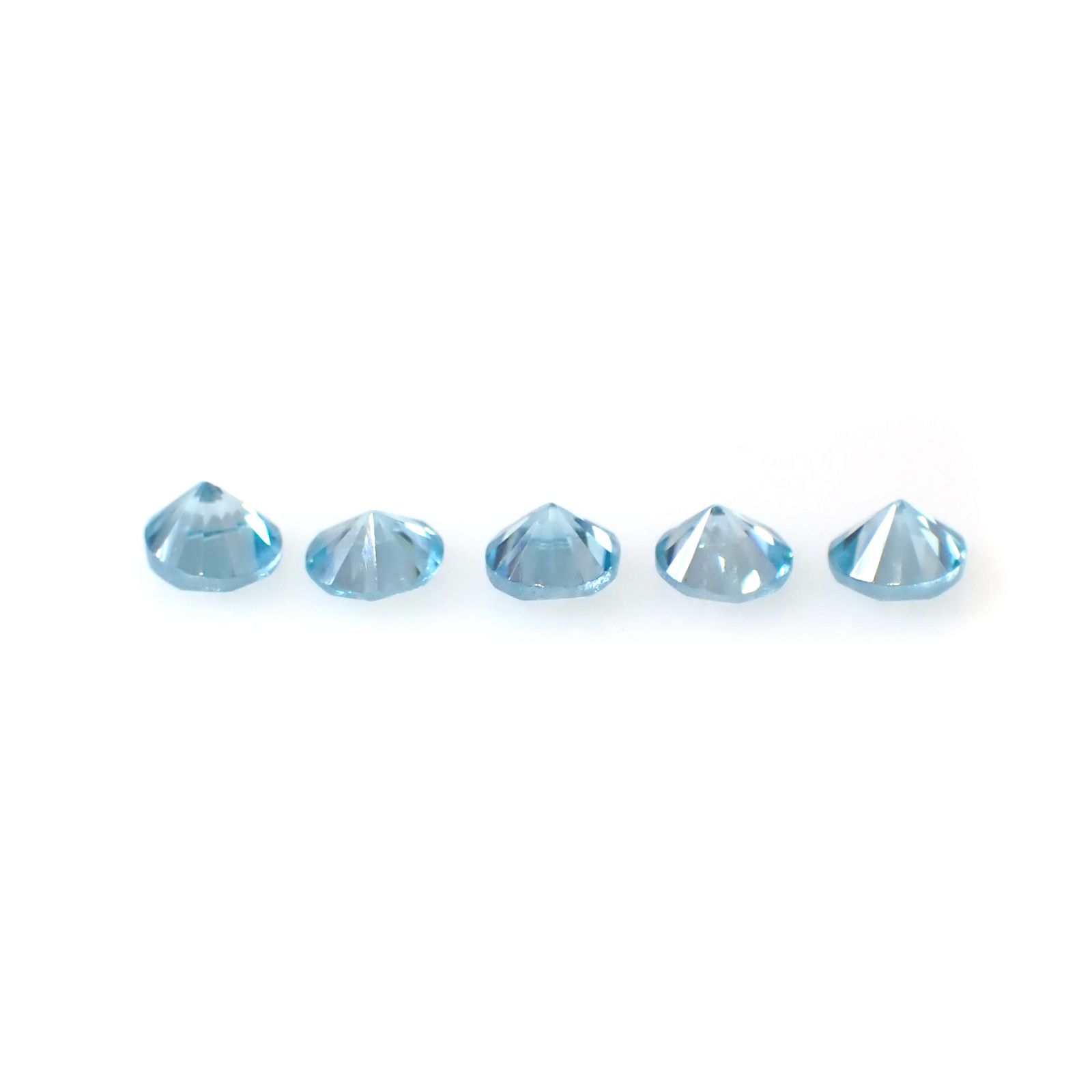 <ランダムセレクト1個販売>ブルージルコン カンボジア産 約0.22ct [250129803-PAC]3.5x3.5mm前後