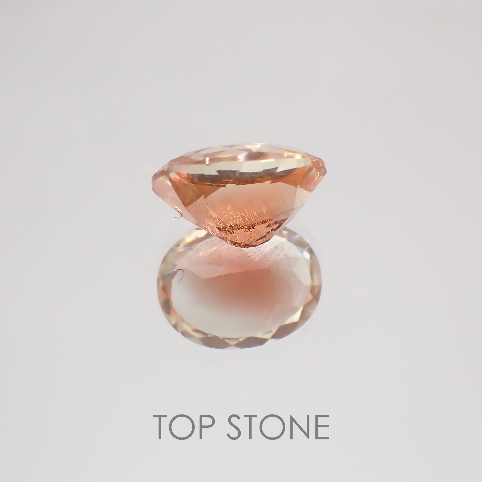 オレゴンサンストーン(宝石名ラブラドライト・サンストーン) アメリカ・オレゴン州産 1.681ct ソ付(彩珠)[21019351]8.9×7.1mm前後