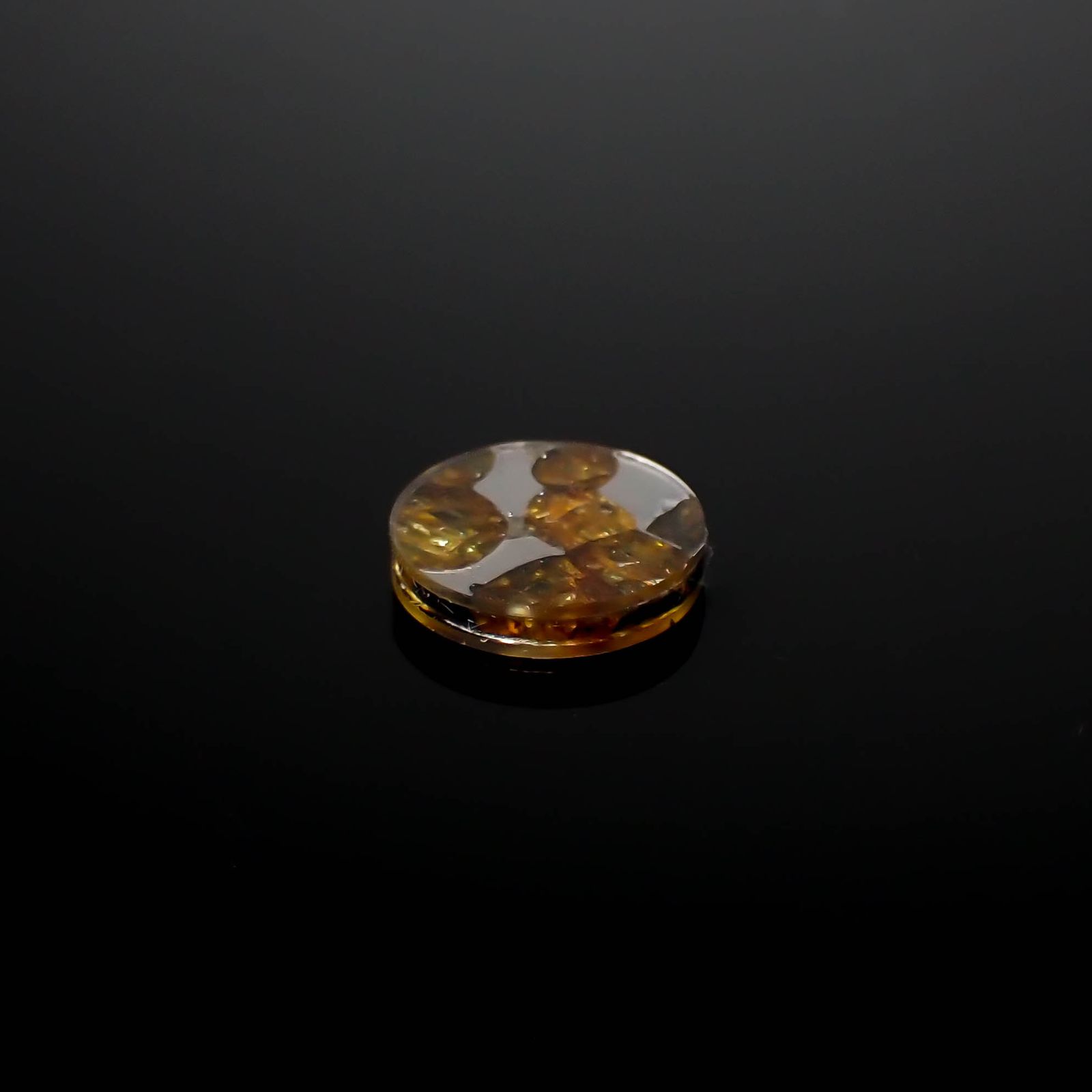 パラサイト隕石Sericho トリプレット 発見地:ケニア 3.70ct[240125721]11.9x11.9mm前後