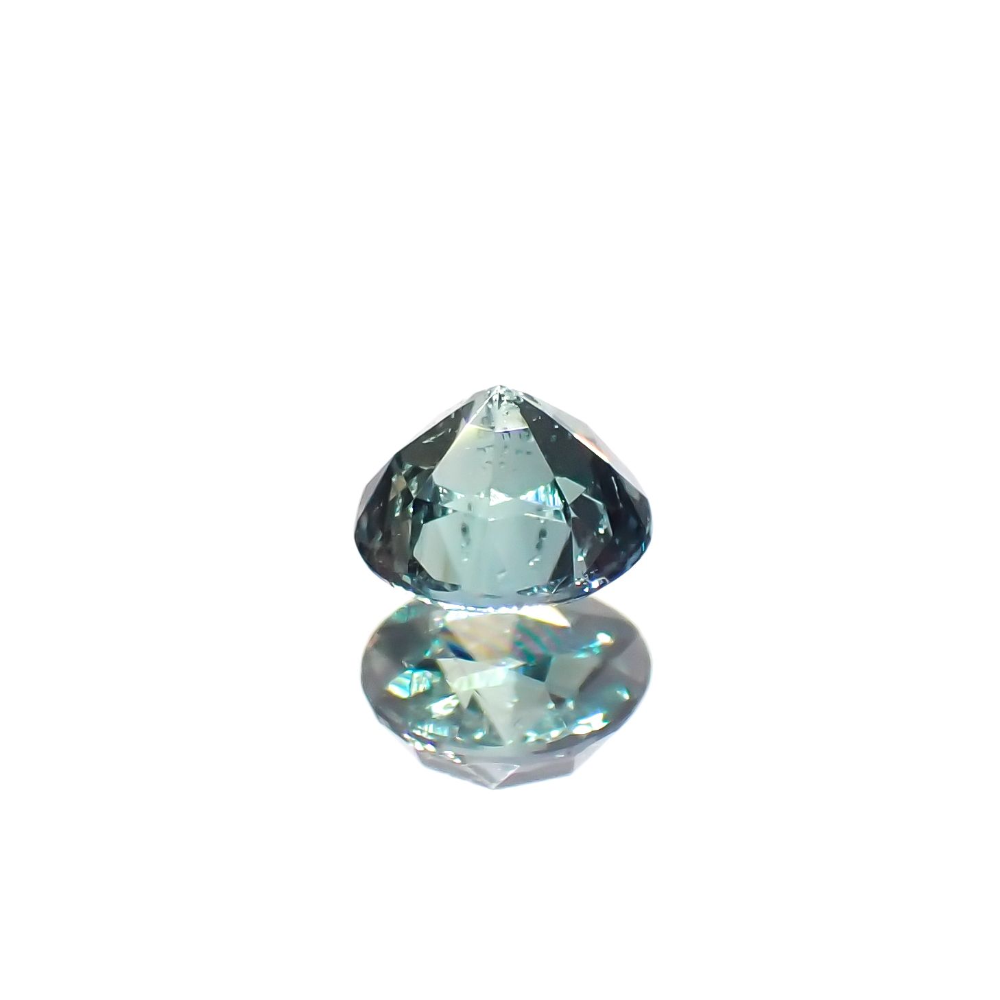 アレキサンドライト(宝石名アレキサンドライト)ブラジル産/EmeraldMains社製 0.172ct ソ付(彩珠)[231224618]3.2x3.2mm前後