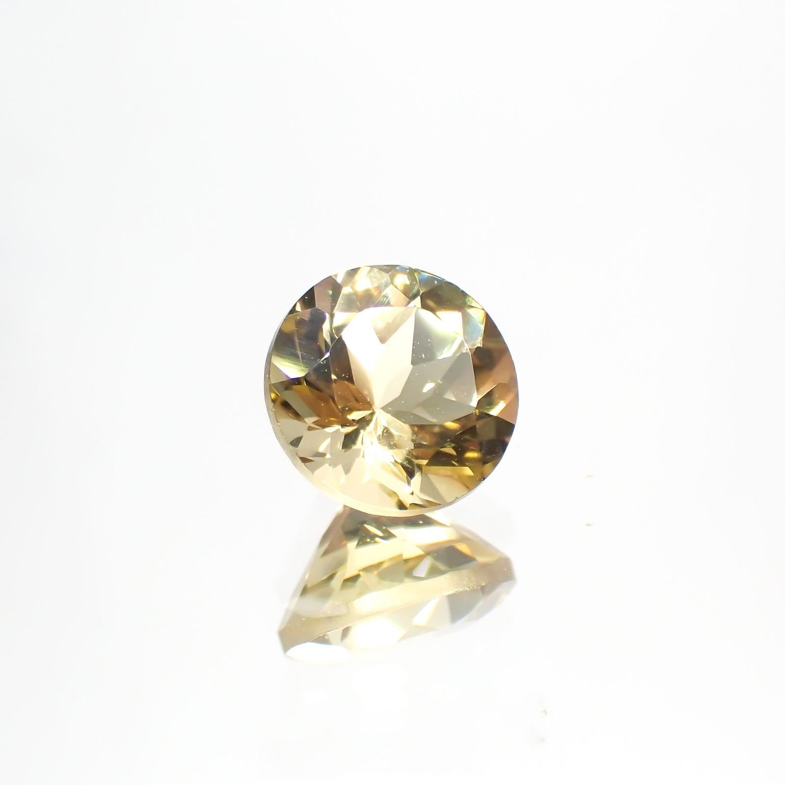 イエローベリル(宝石名イエロー・ベリル)ブラジル産 1.22ct 識別