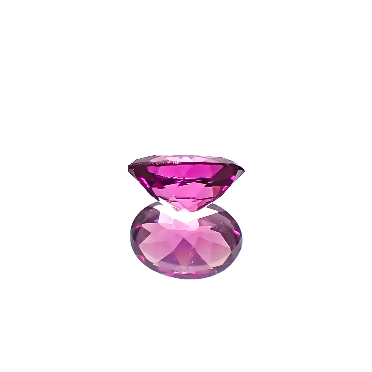 グレープガーネット ブラジル産 0.87ct [241229635]7x5mm前後