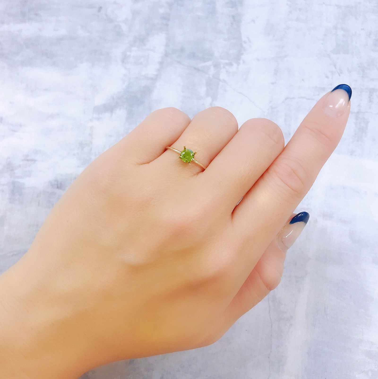 デマントイドガーネット(宝石名デマントイド・ガーネット)ロシア産 0.57ct 識別済[221119169]4.9x5mm前後