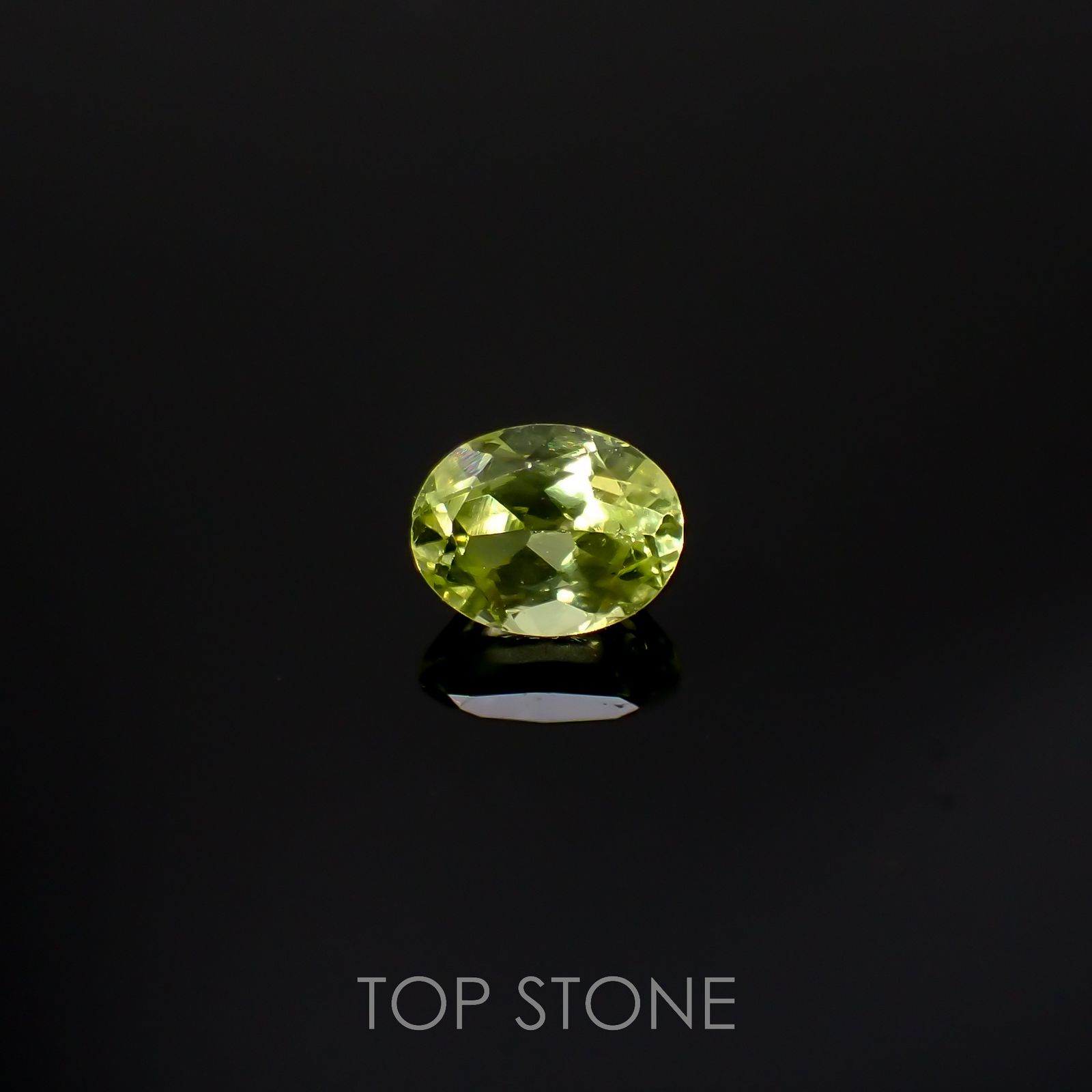 パロットクリソベリル(宝石名クリソベリル)インド産 0.47ct 識別済[220616420]5x3.9mm前後