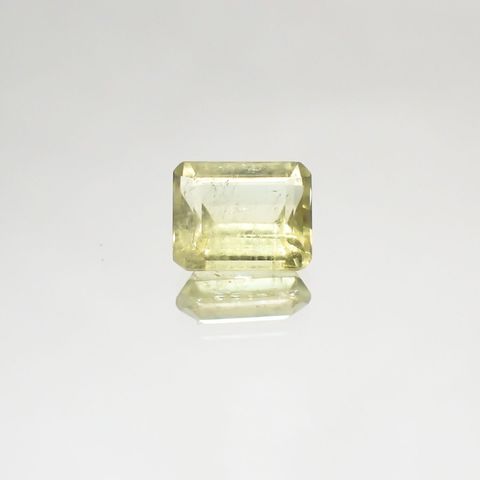 ブラジリアナイト(宝石名ブラジリアナイト) ブラジル産 1.22ct 識別済[210510746]6.9×5.6mm前後