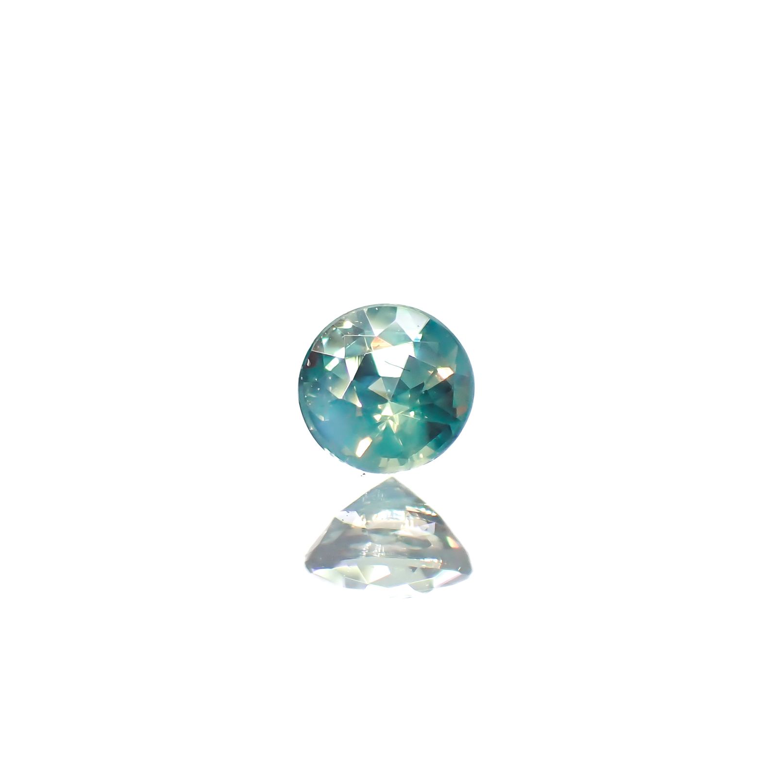 アレキサンドライト ブラジル産/EmeraldMains社製 0.079ct[240527630]2.6x2.6mm前後