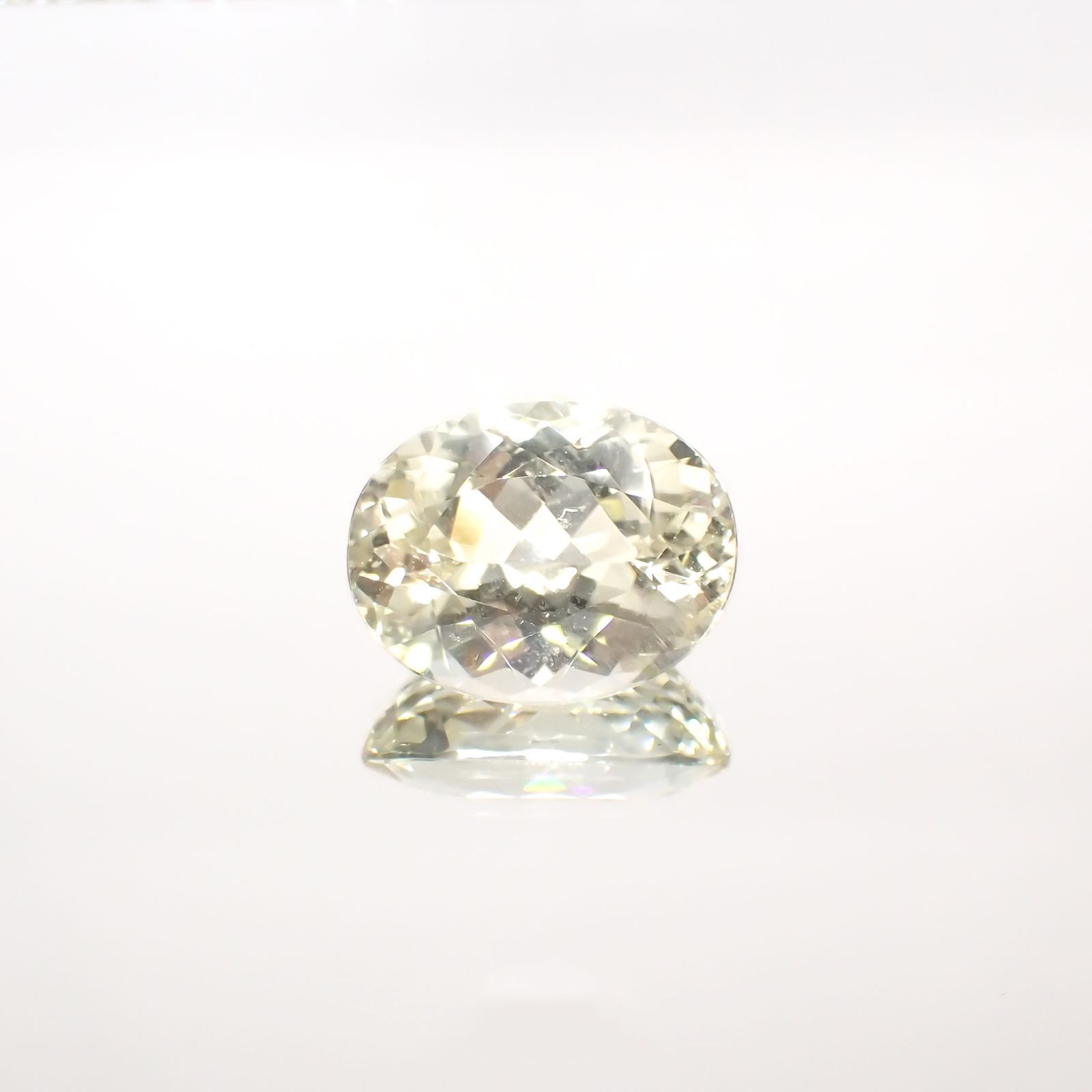イエローユークレース(宝石名イエロー・ユークレース)ブラジル産 12.494ct ソ付(彩珠)[220918079]16.7x13.1mm前後