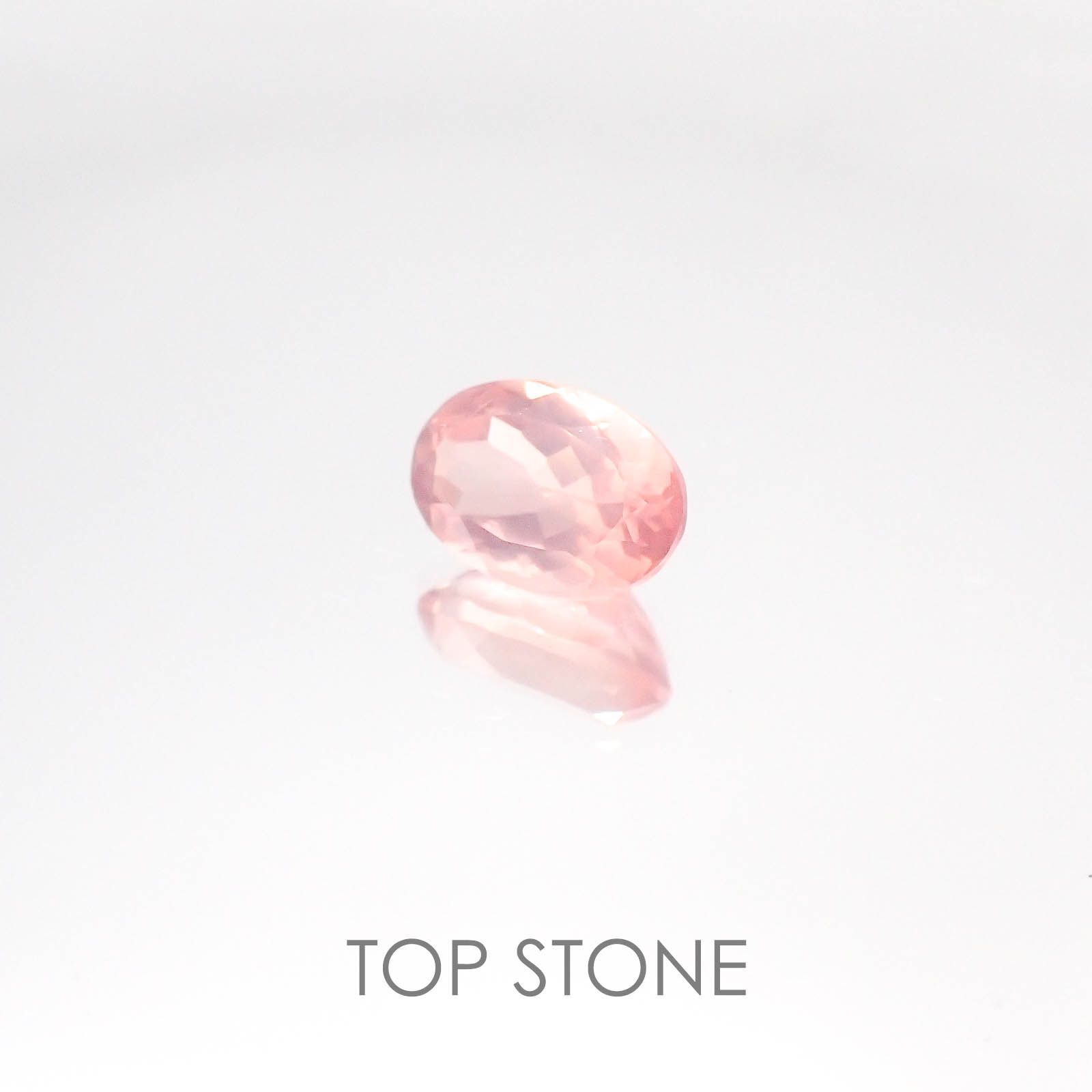 ディープローズクォーツ モザンビーク産 ルース 1.38ct[20084632]8.4×6mm前後