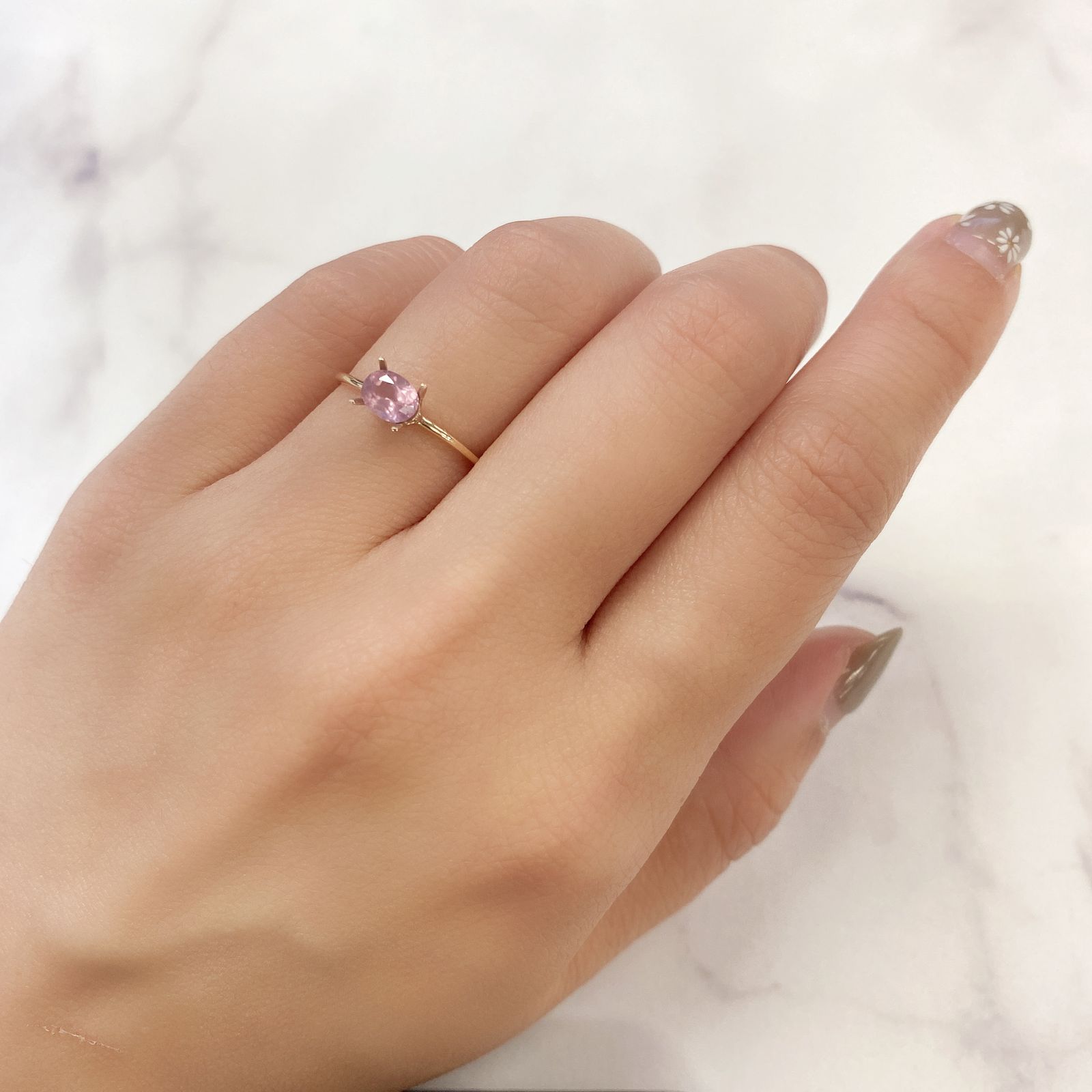 シルキーピンクスピネル(宝石名ピンク・スピネル) タンザニア産 0.52ct 識別済[240212907]5.5×4.2mm前後