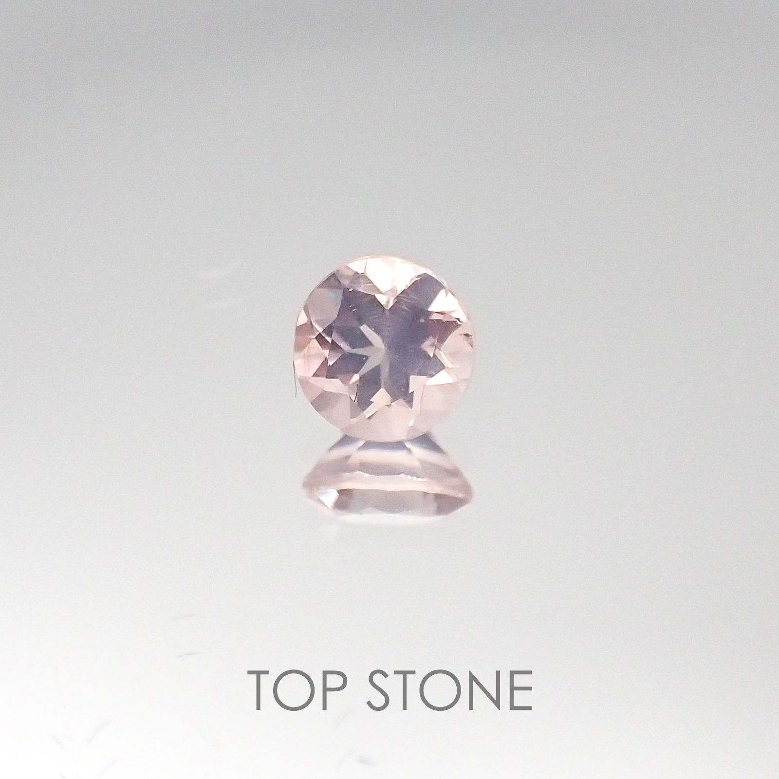 ディープローズクォーツ モザンビーク産 ルース 0.29ct[20095381]4.3×4.2mm前後