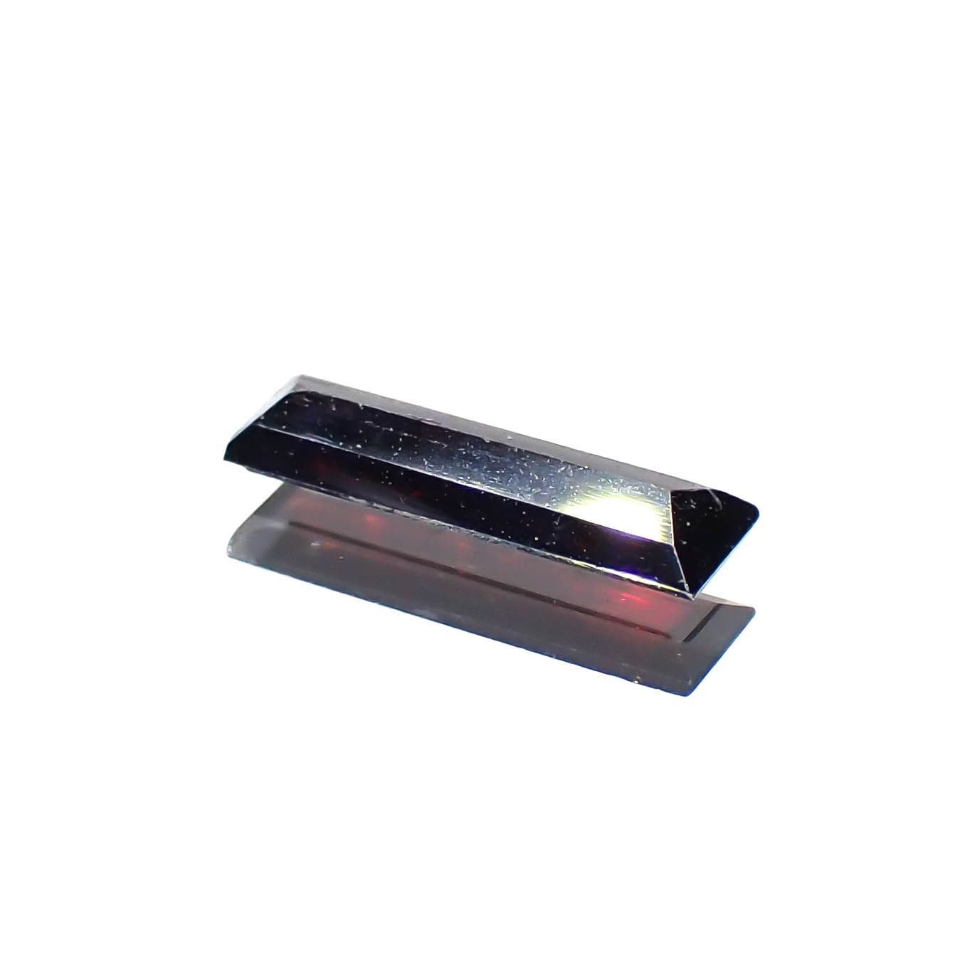 ルチル単結晶 ブラジル産 0.33ct[230119834]8.1x2.4mm前後