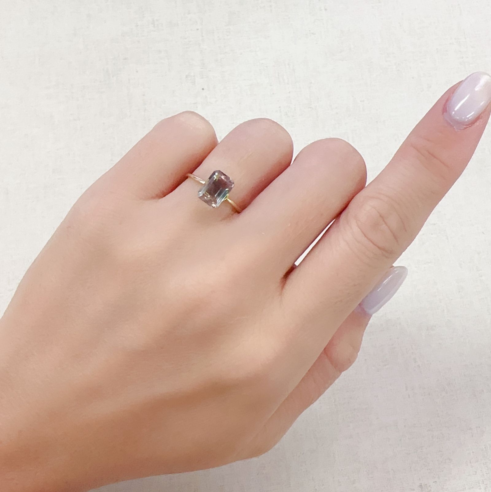 パーティカラーオレゴンサンストーン アメリカ・オレゴン州産 1.57ct[230722834]8.1x6mm前後