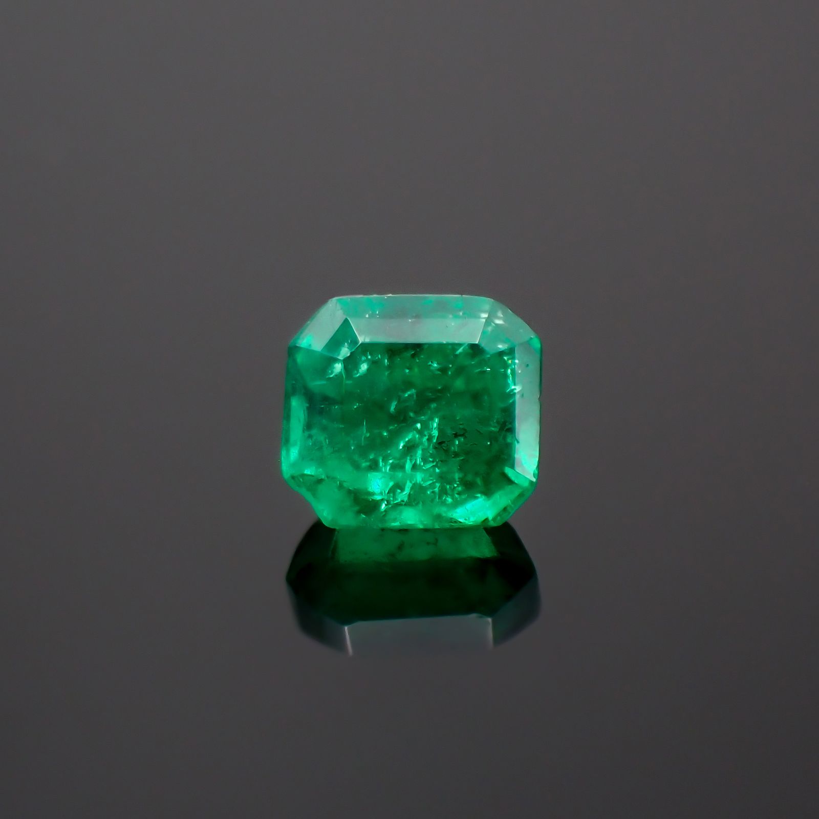 エメラルド コロンビア産 0.17ct[230421714]3.3x3mm前後
