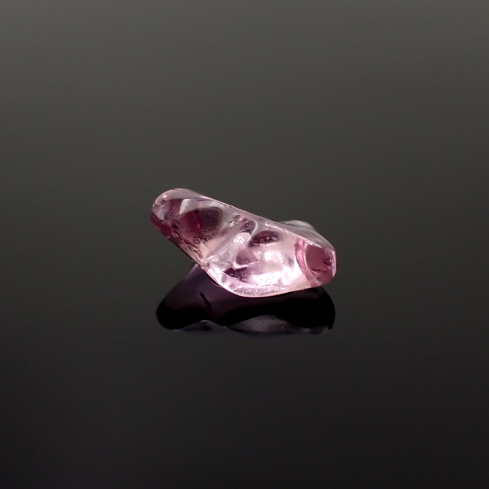 ◇フリーフォーム◇パープルピンクサファイア 非加熱 マダガスカル産 1.82ct[230722663]9.9x6.6mm前後