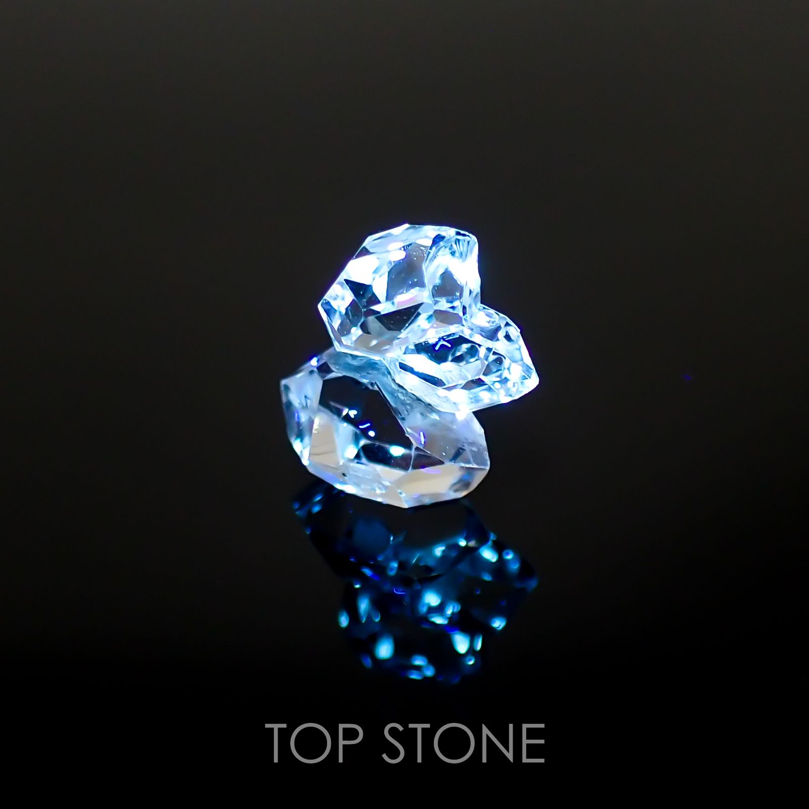 オイルインクォーツ原石 パキスタン産 3.17ct[220115466]11.5x9.3mm前後