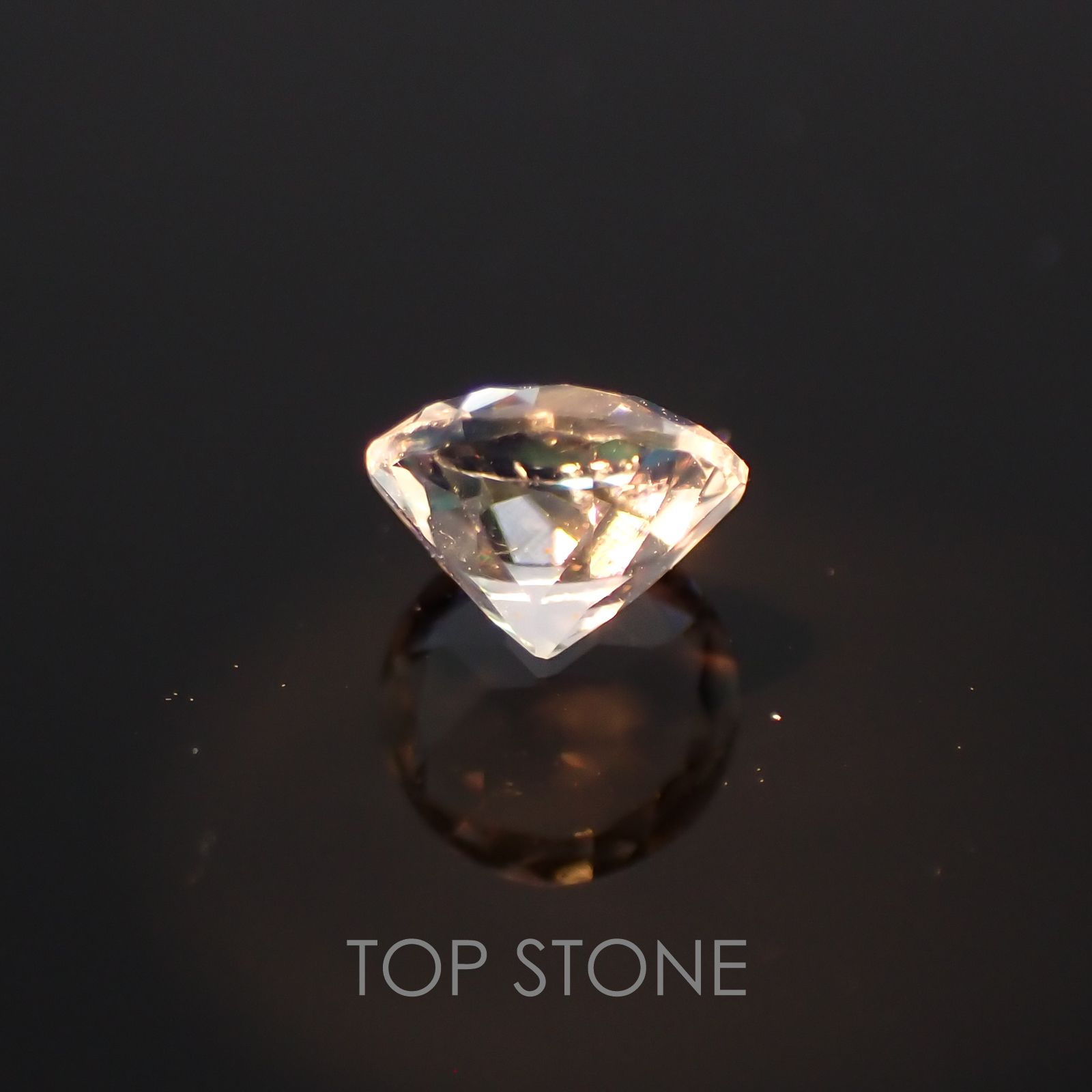 レインボームーンストーン(アンデシンラブラドライト) マダガスカル産 ルース 0.31ct[210310260]4.5×4.5mm前後