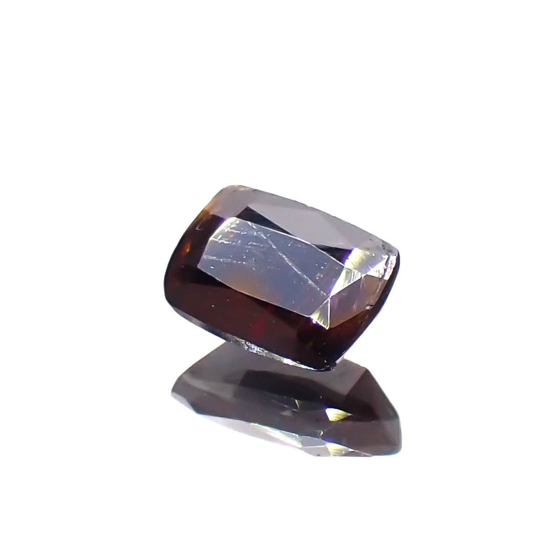 ルチル単結晶 ブラジル産 0.52ct[230119833]5.3x3.7mm前後