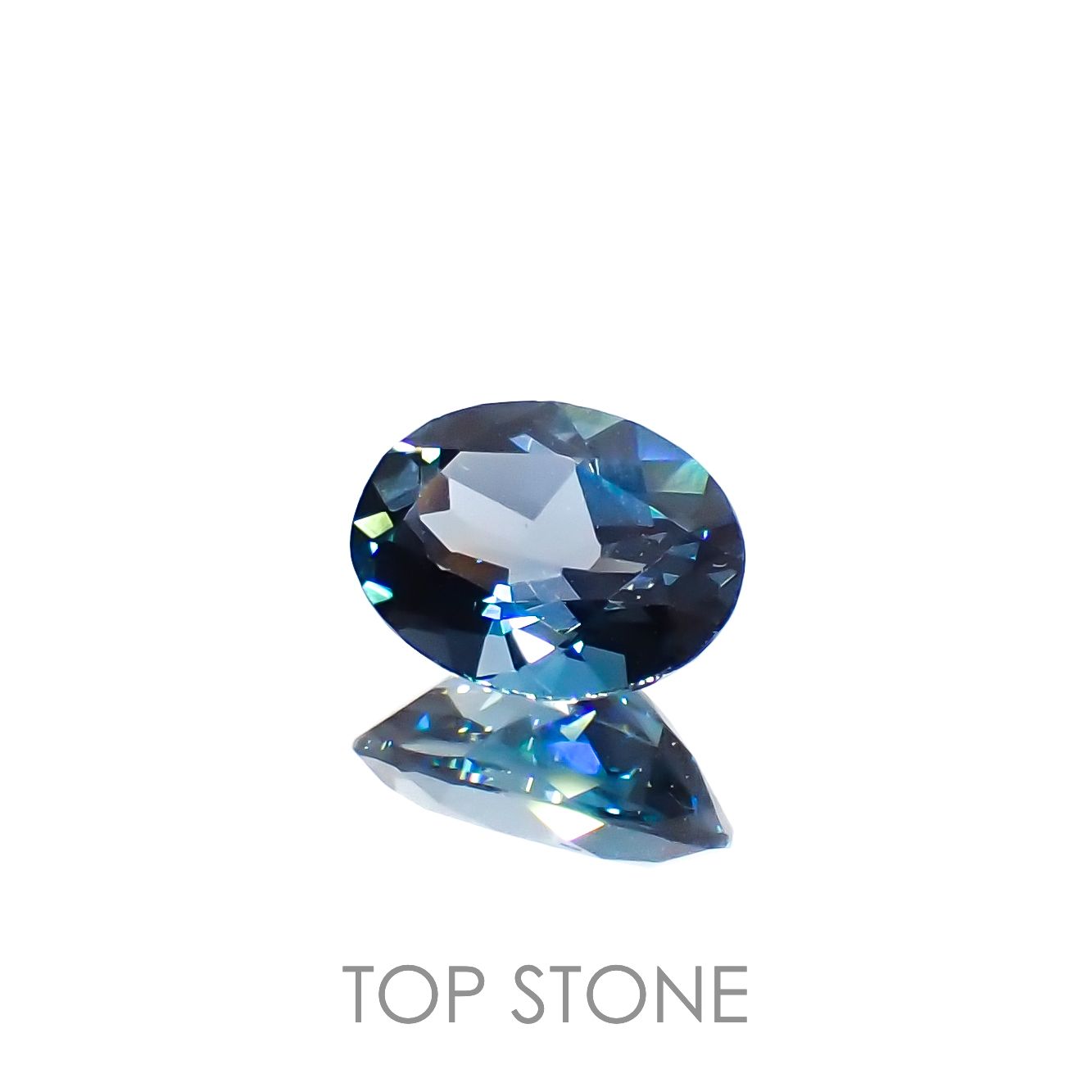 ロンドンブルートパーズ ブラジル産 1.39ct[221219306]8.1x6.1mm前後