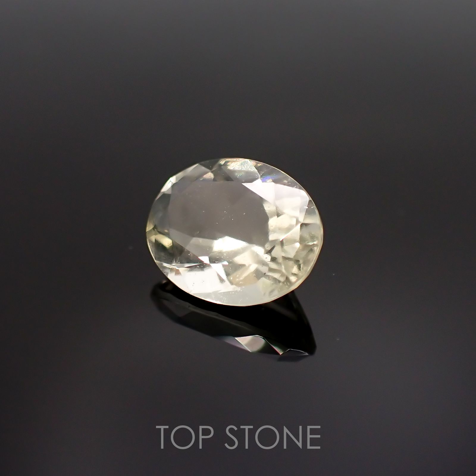 リビアングラス(宝石名インパクトガラス(衝撃溶融ガラス))エジプト・リビア砂漠産 1.92ct 識別済[211213788]10.1x7.9mm前後