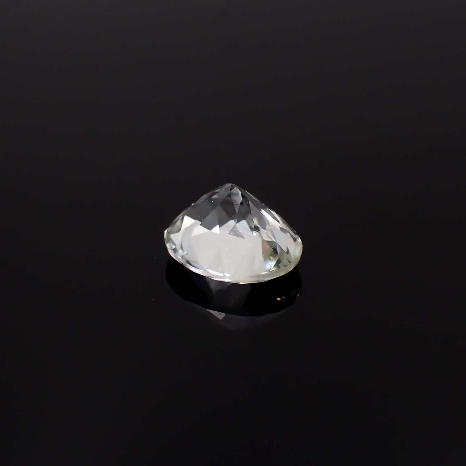 アクロアイト 非加熱(宝石名トルマリン)ナイジェリア産 0.57ct 識別済[231225204]5.8x4.8mm前後